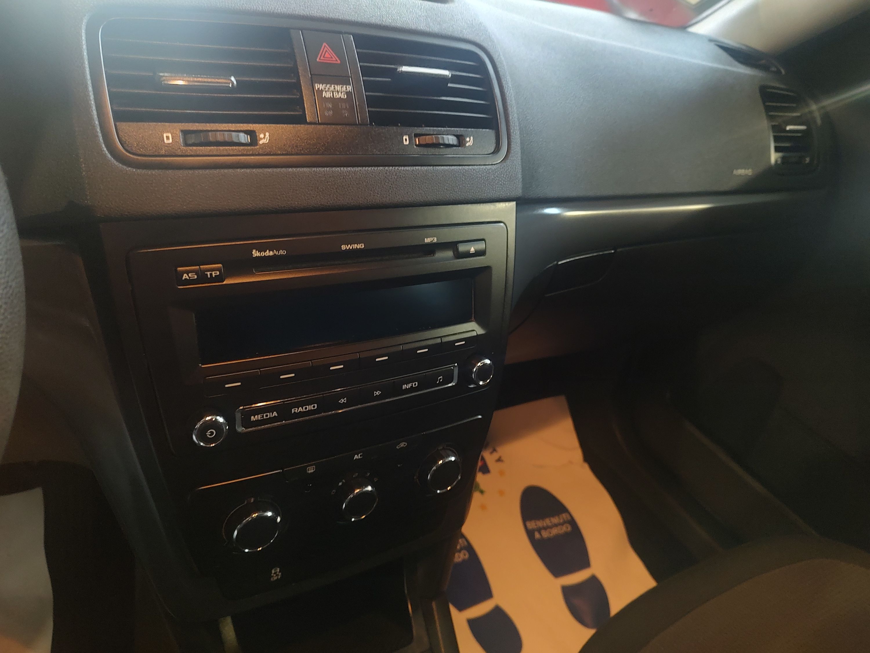 Skoda Yeti 1.2 tsi Ambition (adventure) 2011 — foto 14