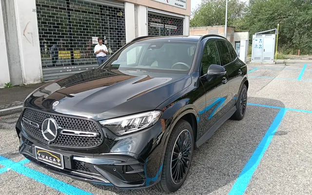 Mercedes GLC 300 AMG Line Advanced 4matic auto