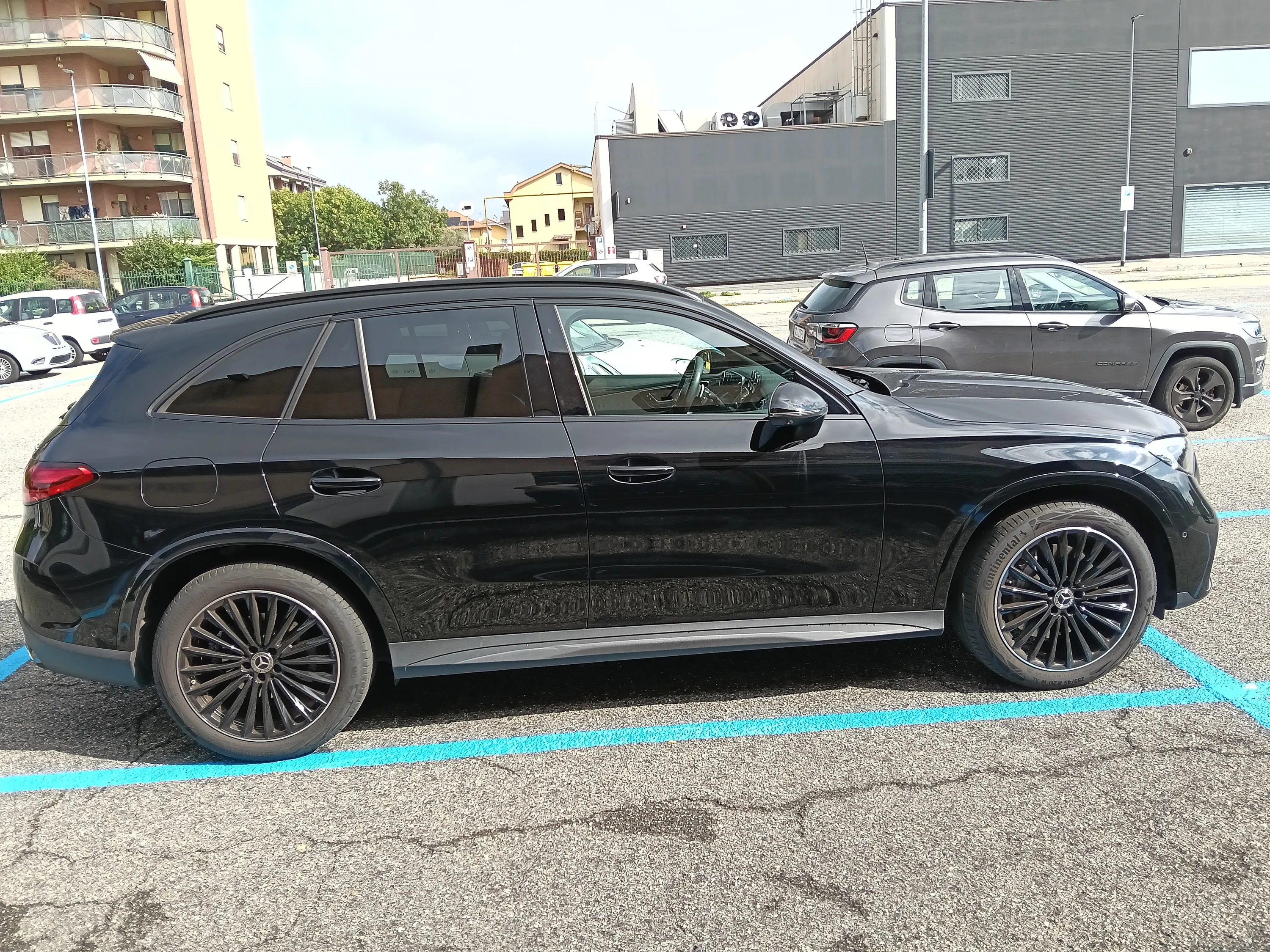 Mercedes GLC 300 AMG Line Advanced 4matic auto 2024 — foto 4