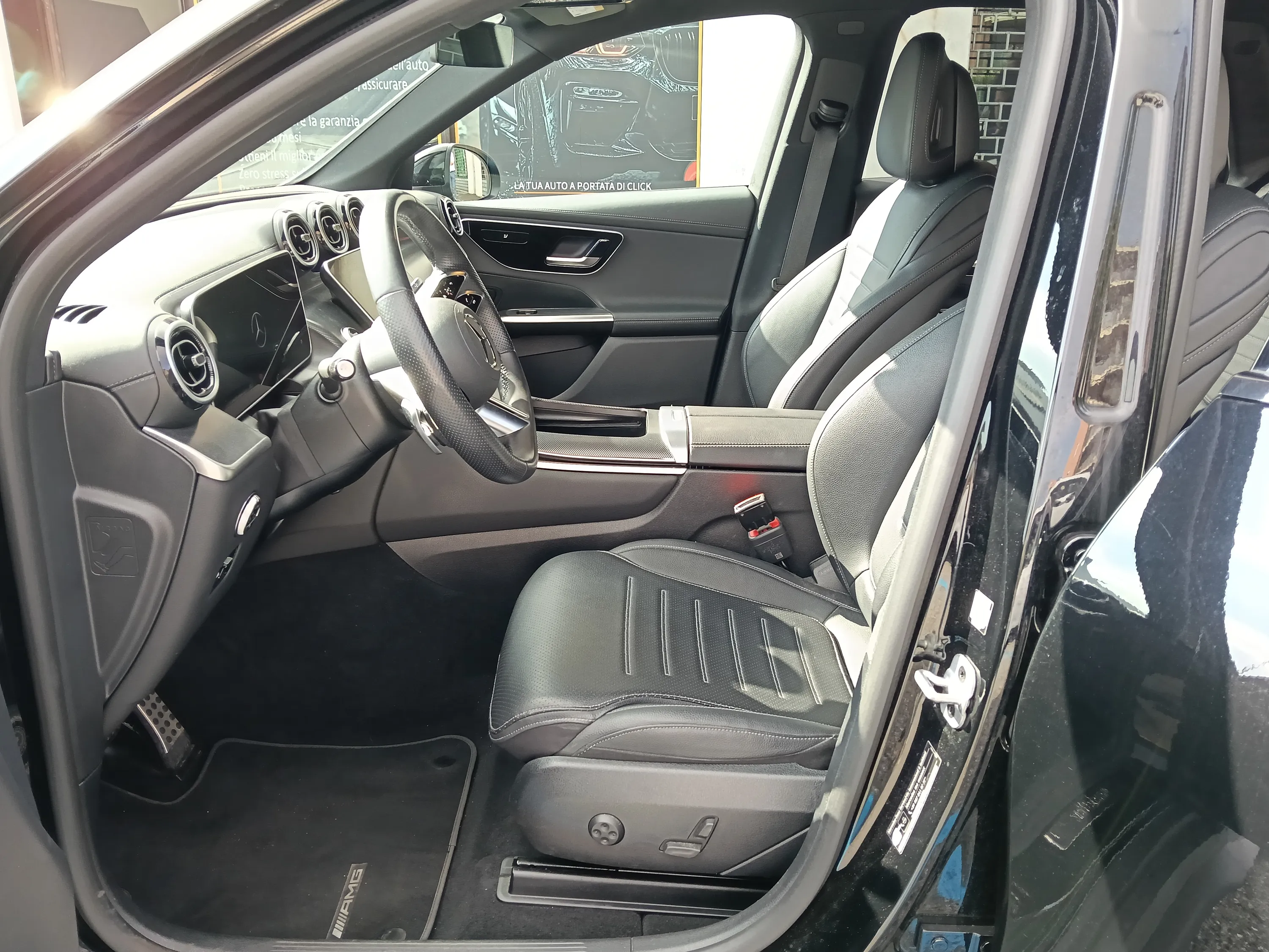 Mercedes GLC 300 AMG Line Advanced 4matic auto 2024 — foto 15