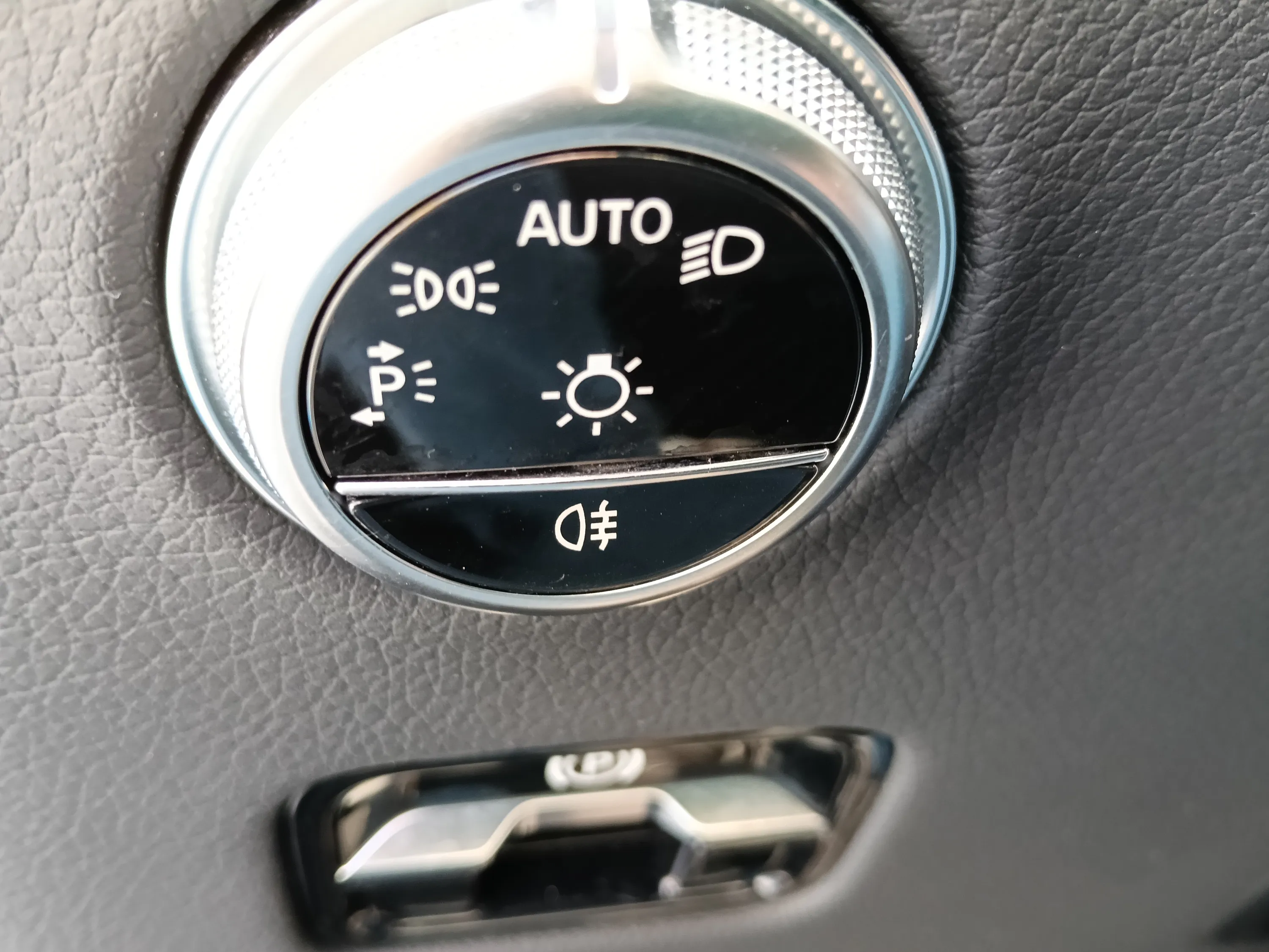 Mercedes GLC 300 AMG Line Advanced 4matic auto 2024 — foto 13