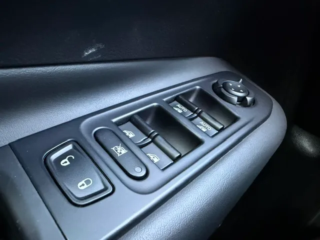 Jeep Renegade 1.5 turbo t4 mhev Limited 2wd 130cv dct 2023 — foto 18