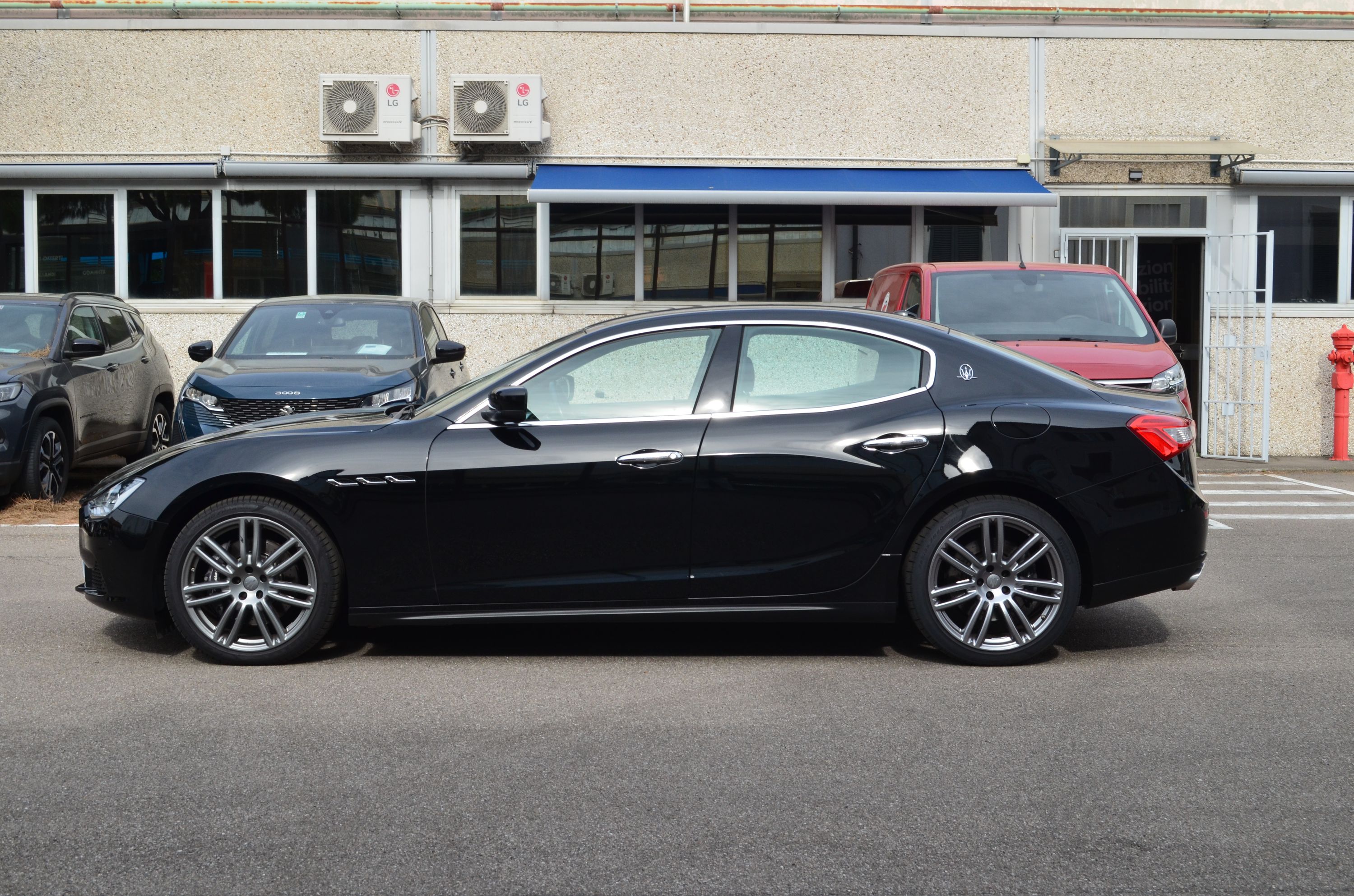 Maserati Ghibli 3.0 V6 ds 250cv auto my16 E6 2016 — foto 4