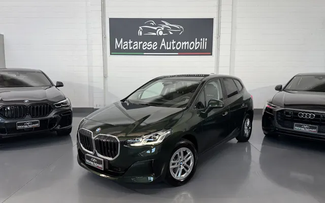 BMW 218d Active Tourer 2.0cc 150cv auto CarPlay IVA Esposta
