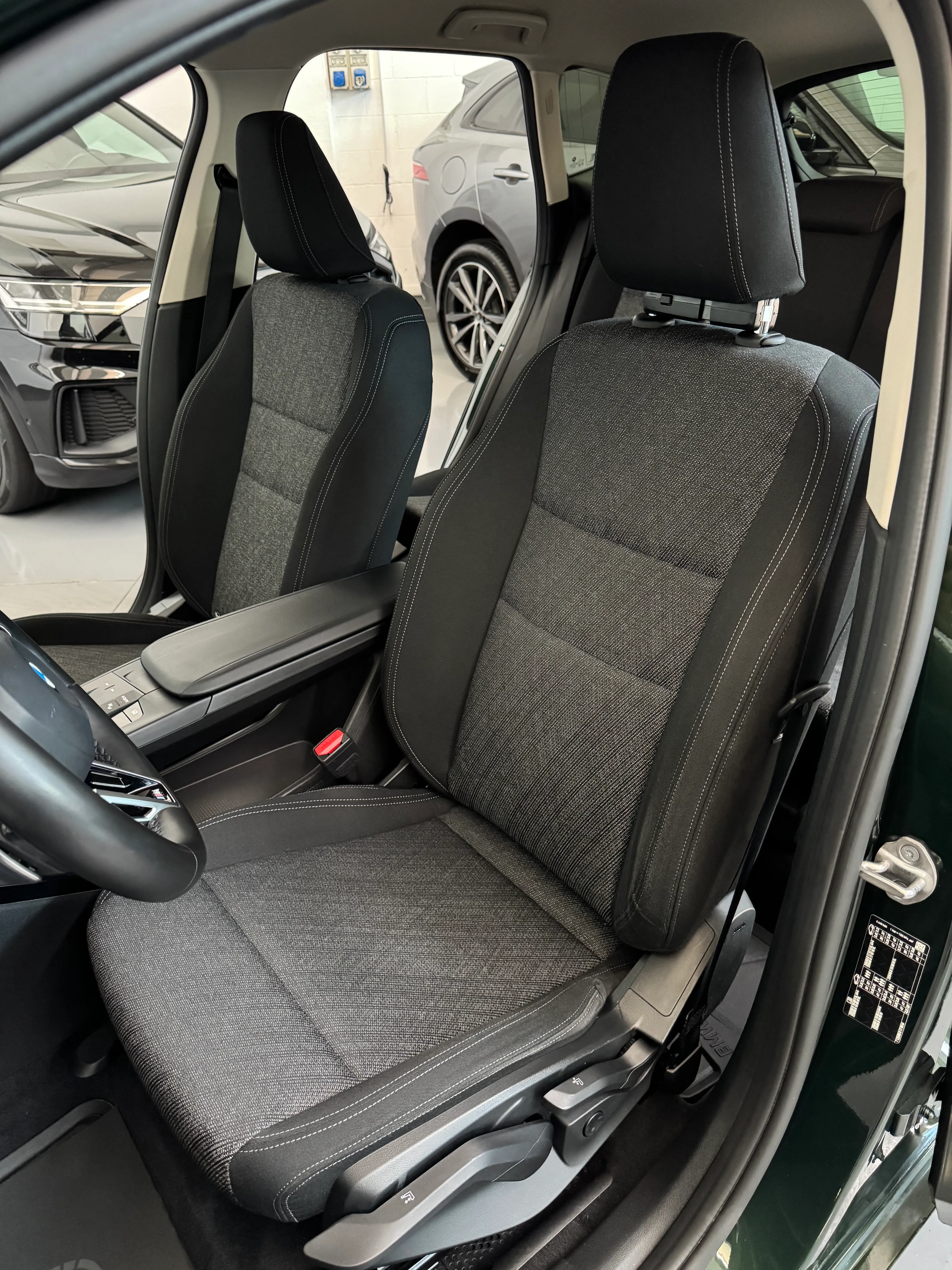BMW 218d Active Tourer 2.0cc 150cv auto CarPlay IVA Esposta 2023 — foto 10