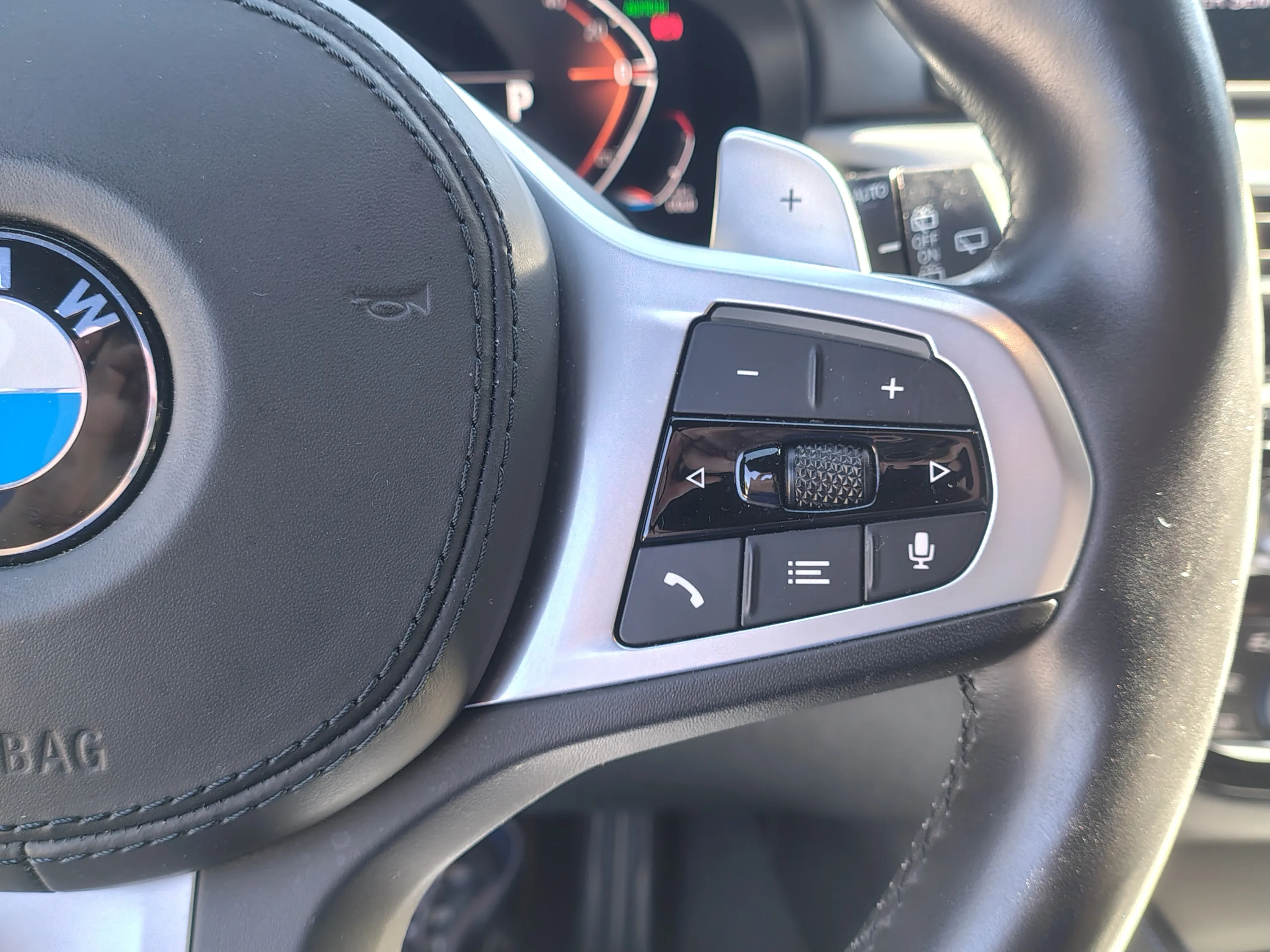 BMW 520d Touring mhev 48V Msport auto 2021 — foto 13