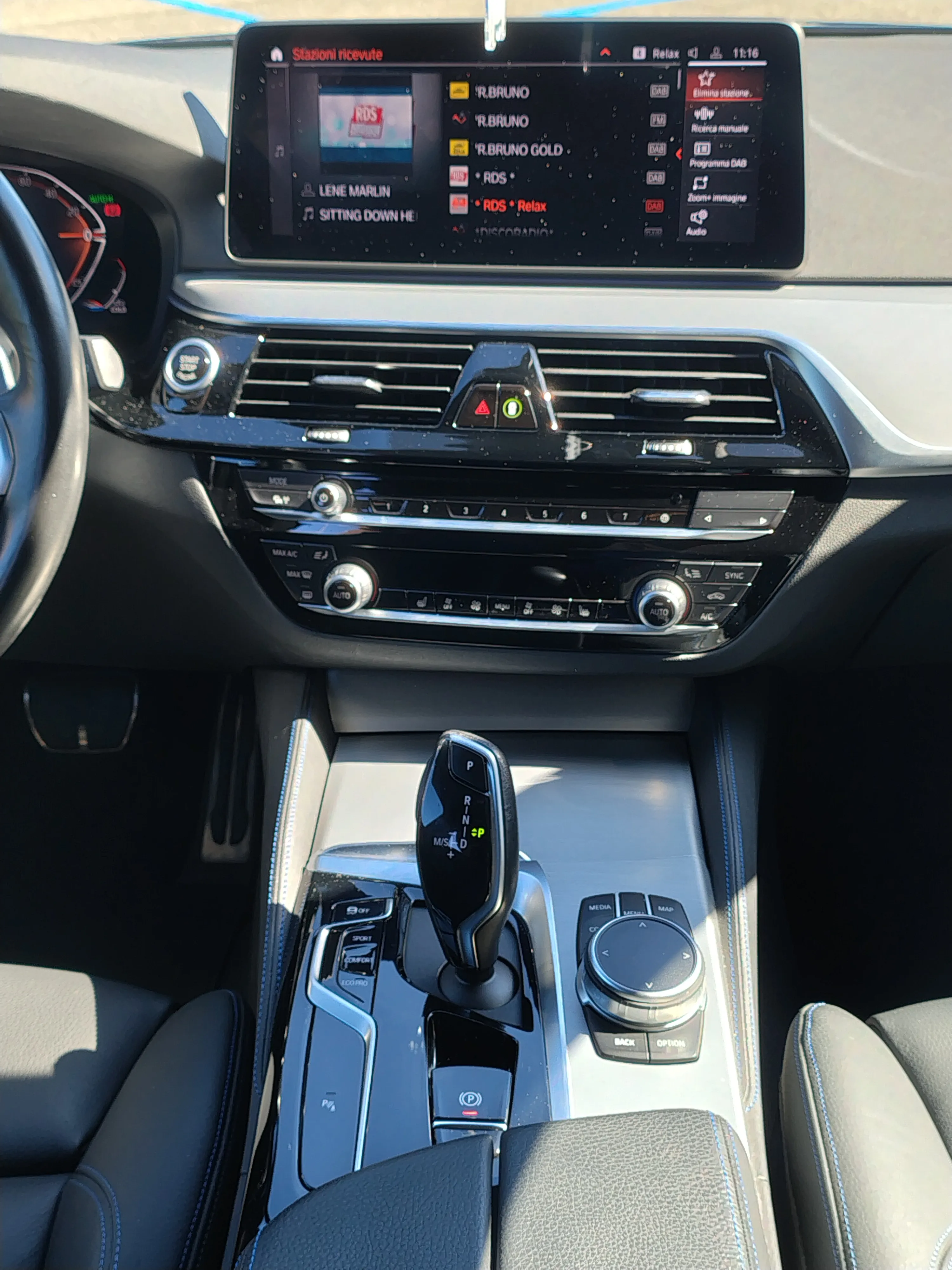 BMW 520d Touring mhev 48V Msport auto 2021 — foto 20
