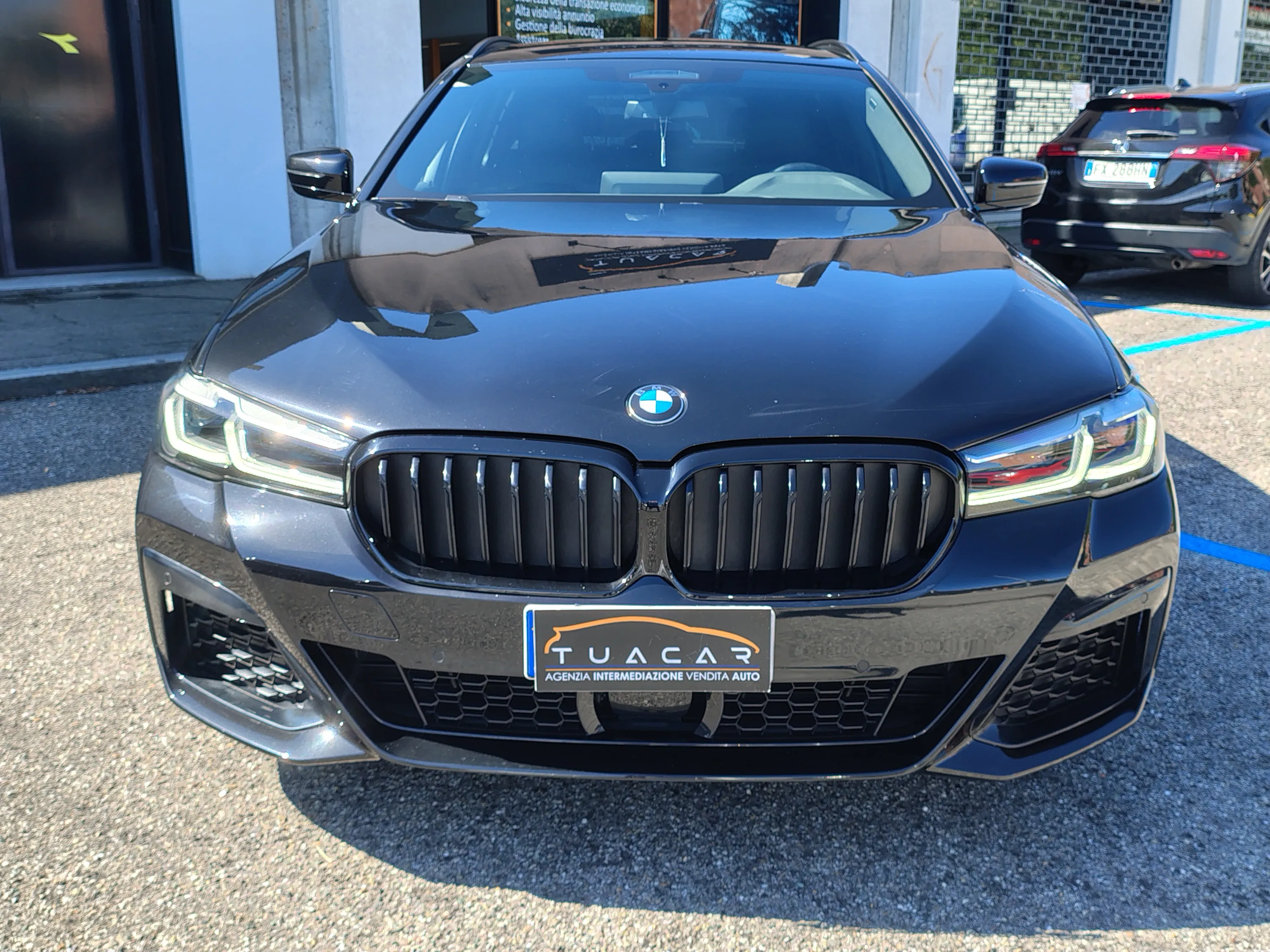BMW 520d Touring mhev 48V Msport auto 2021 — foto 2