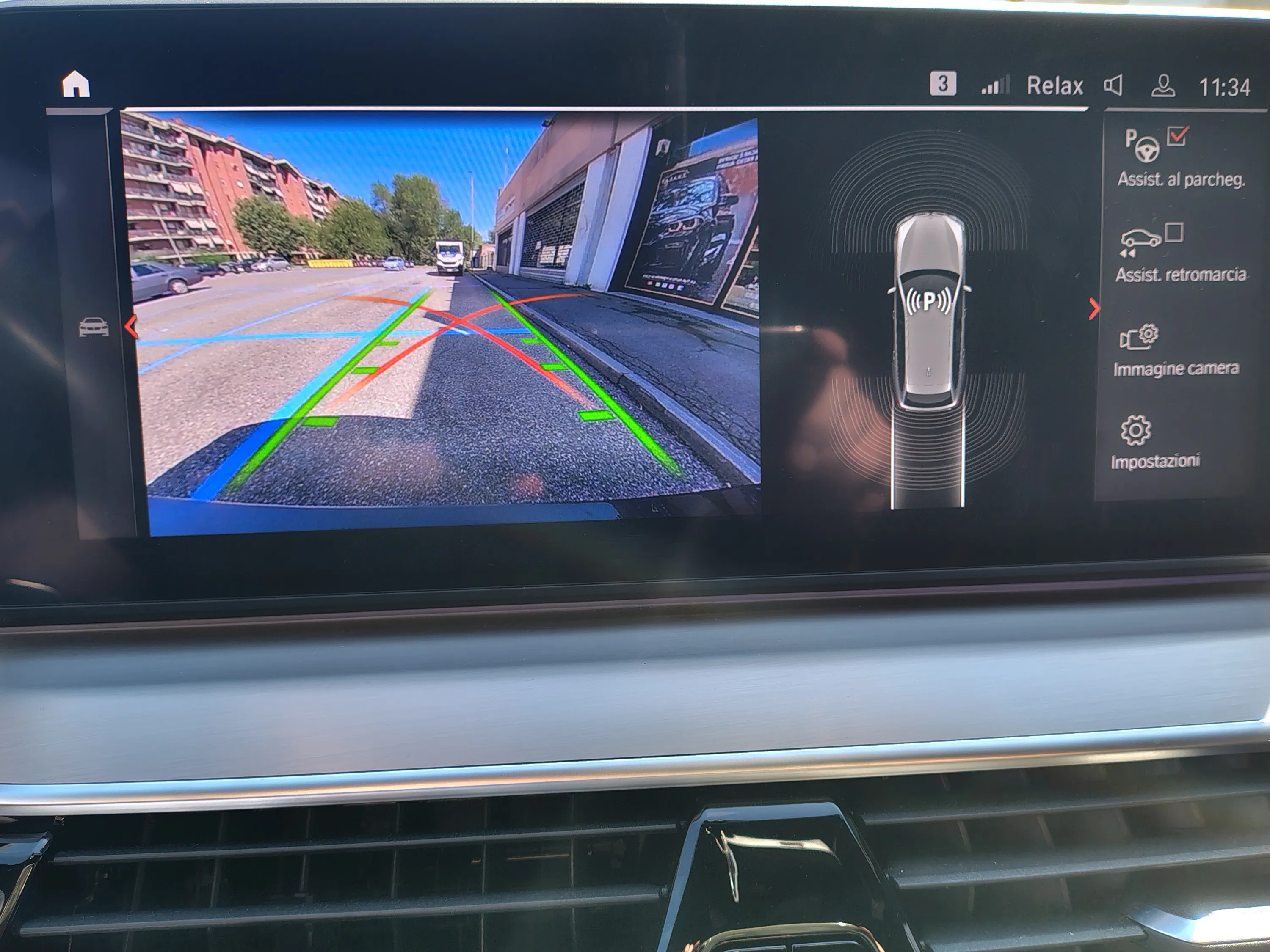 BMW 520d Touring mhev 48V Msport auto 2021 — foto 33