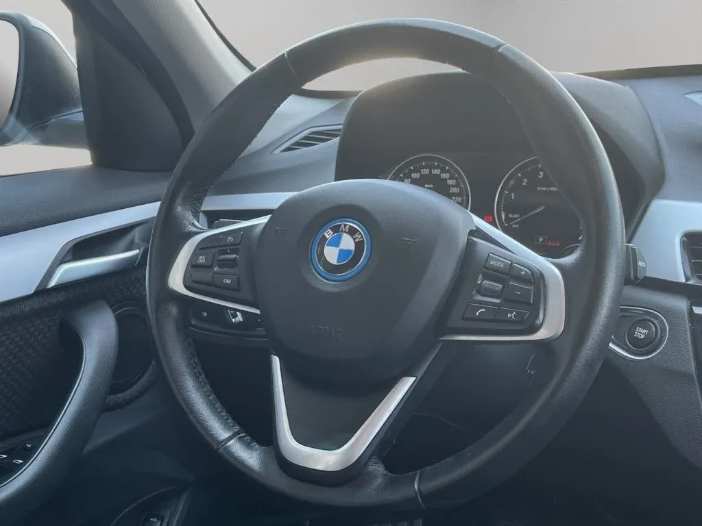 BMW X1 xdrive25e Business Advantage auto 2022 — foto 13