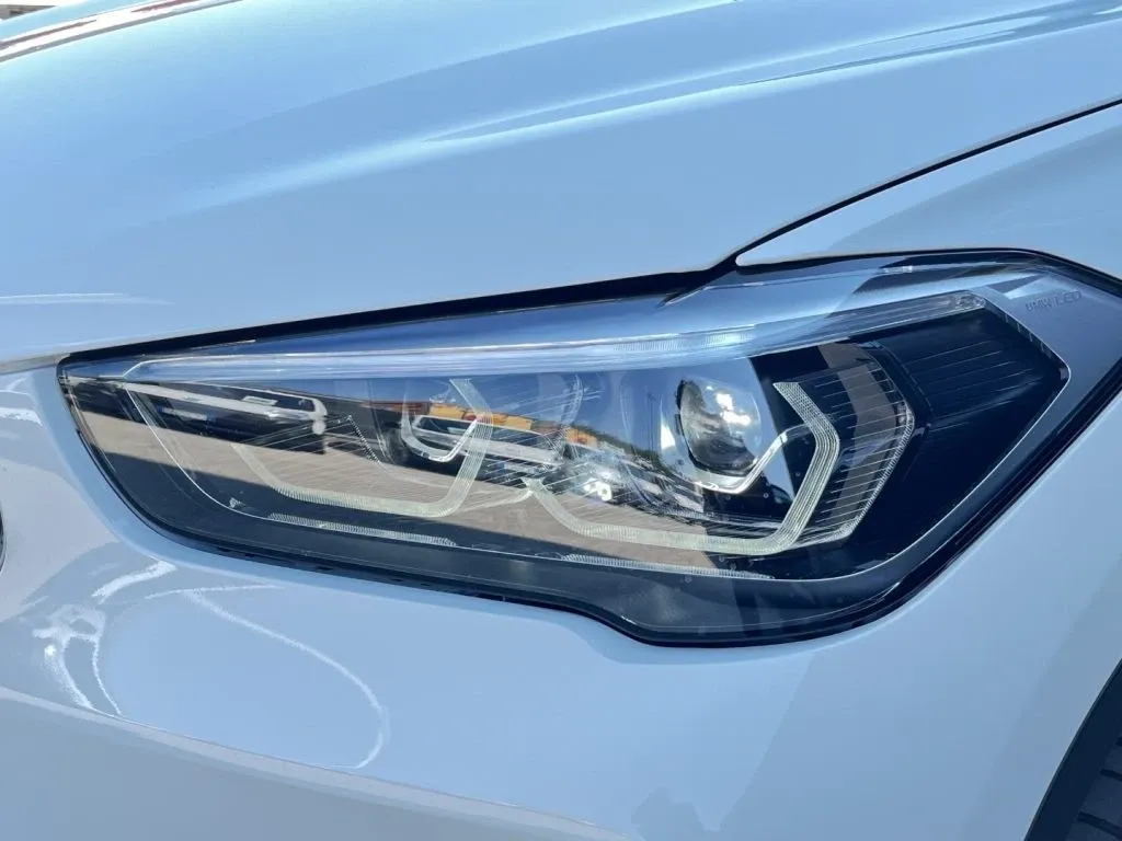 BMW X1 xdrive25e Business Advantage auto 2022 — foto 4
