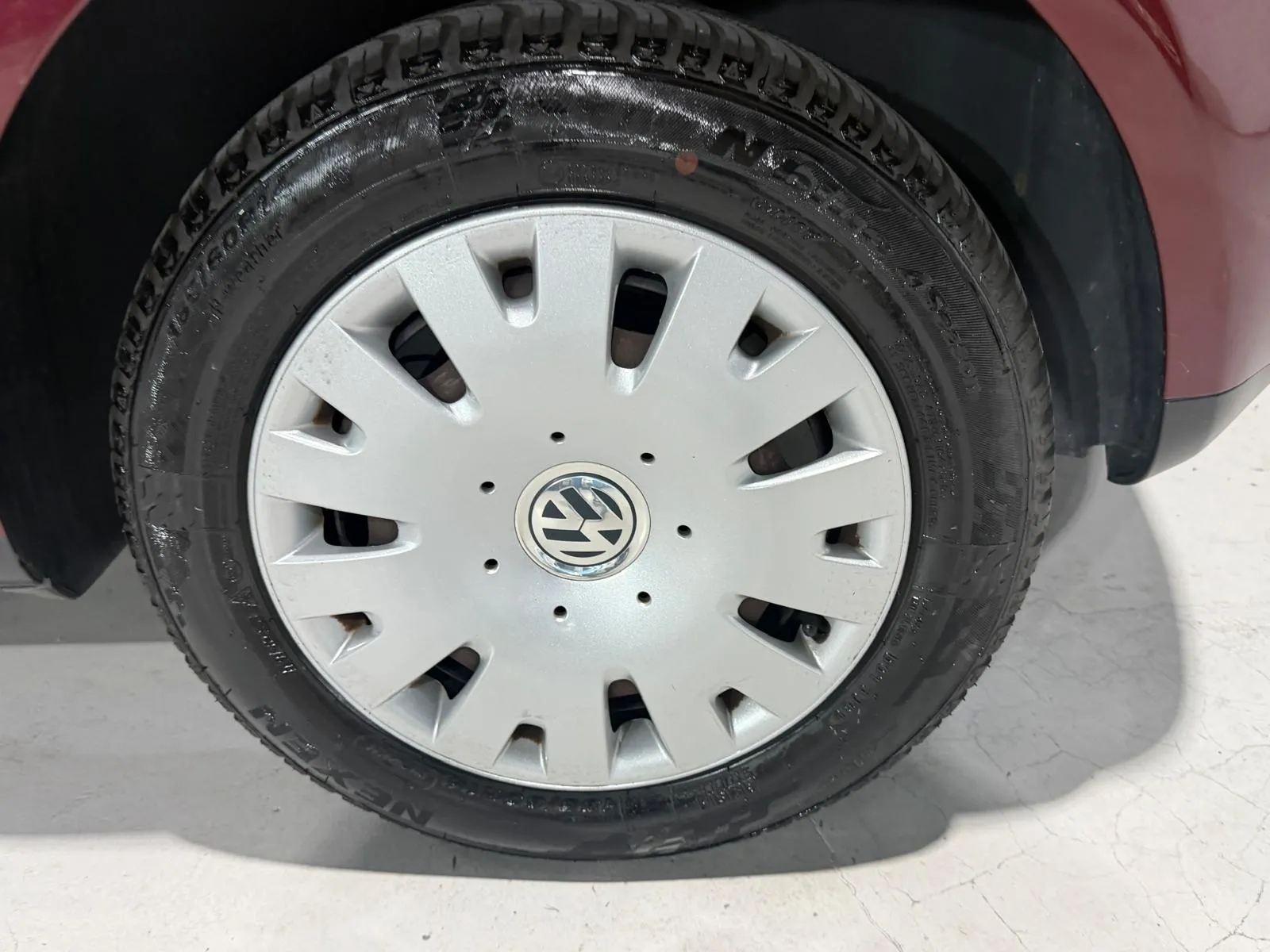 Volkswagen Benzina Neopatentati 5 posti 2005 — foto 14