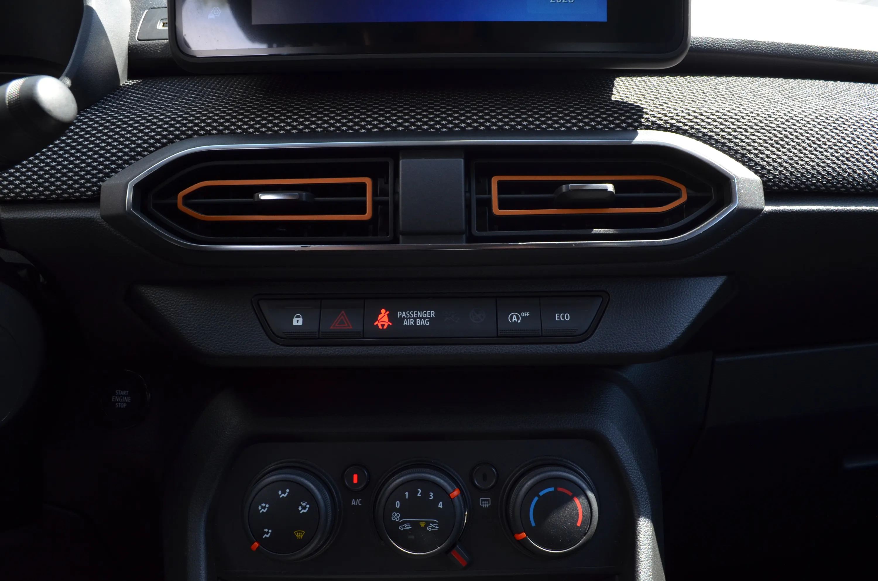 Dacia Sandero Stepway 1.0 tce Comfort SL DaciaPlus Eco-g 100cv 2023 — foto 29