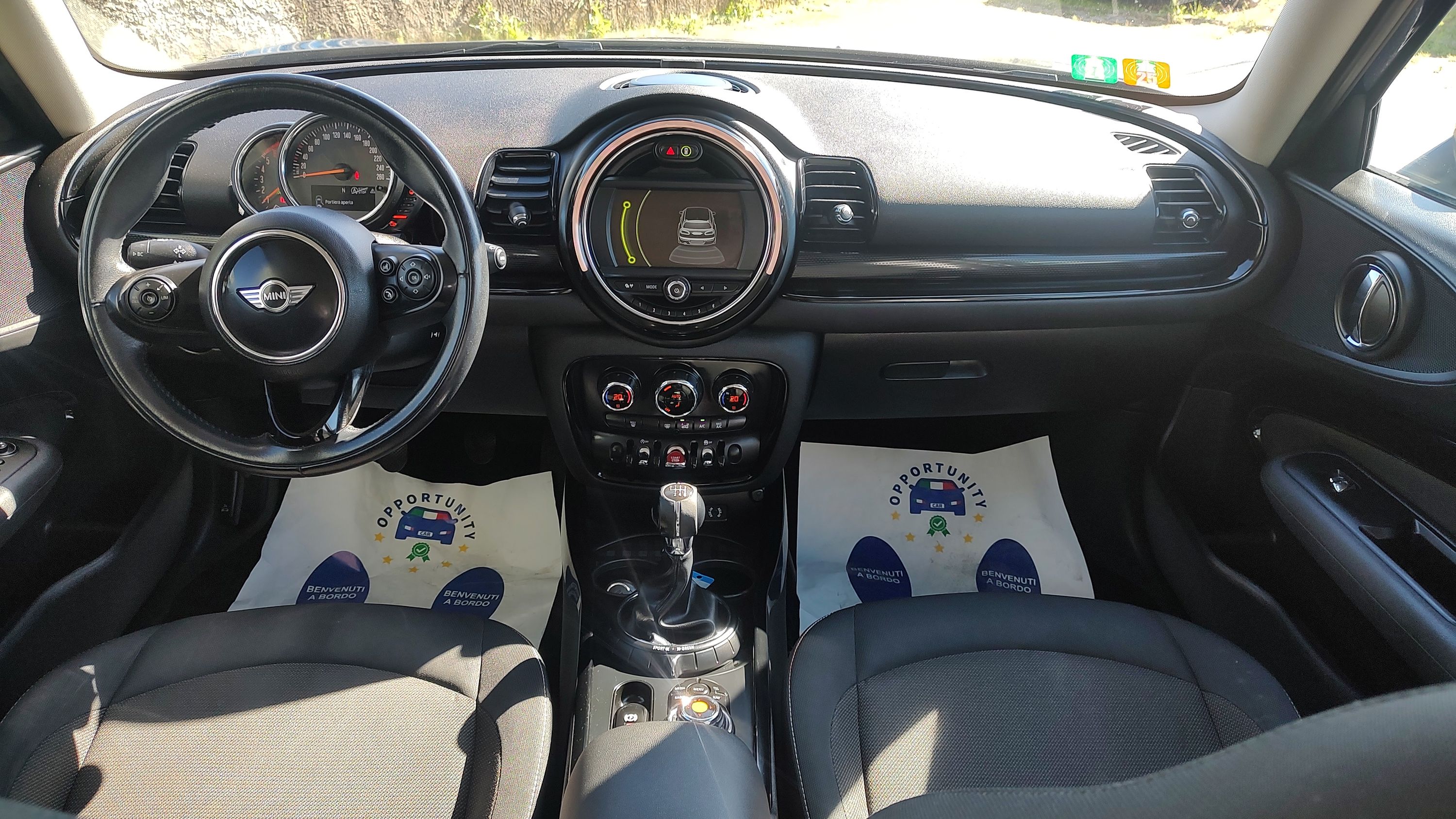 Mini Mini Clubman 1.5 One D Business 2016 — foto 11