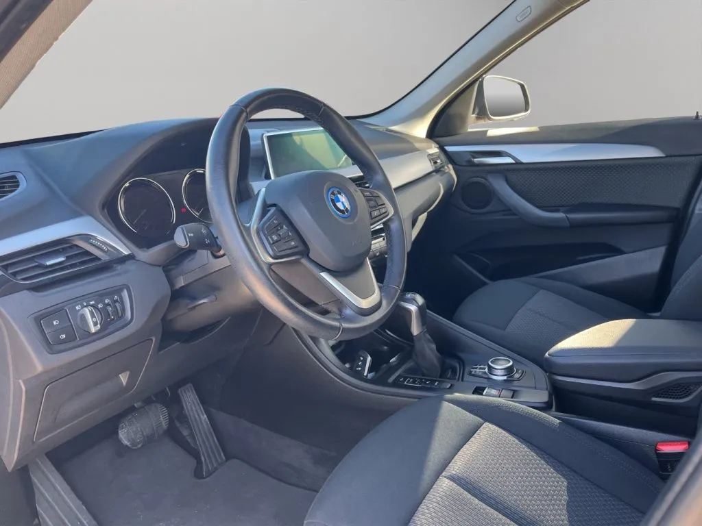 BMW xDrive25e Advantage Auto 2022 — foto 7