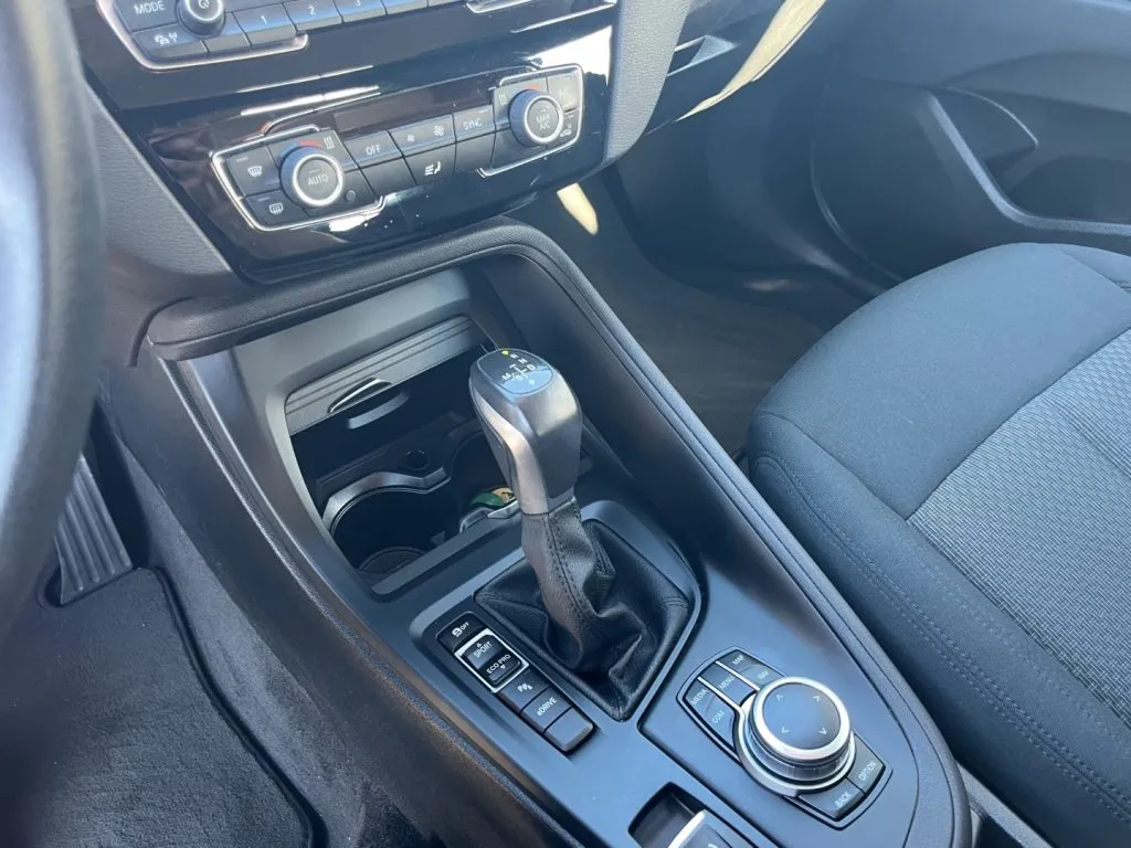BMW xDrive25e Advantage Auto 2022 — foto 13