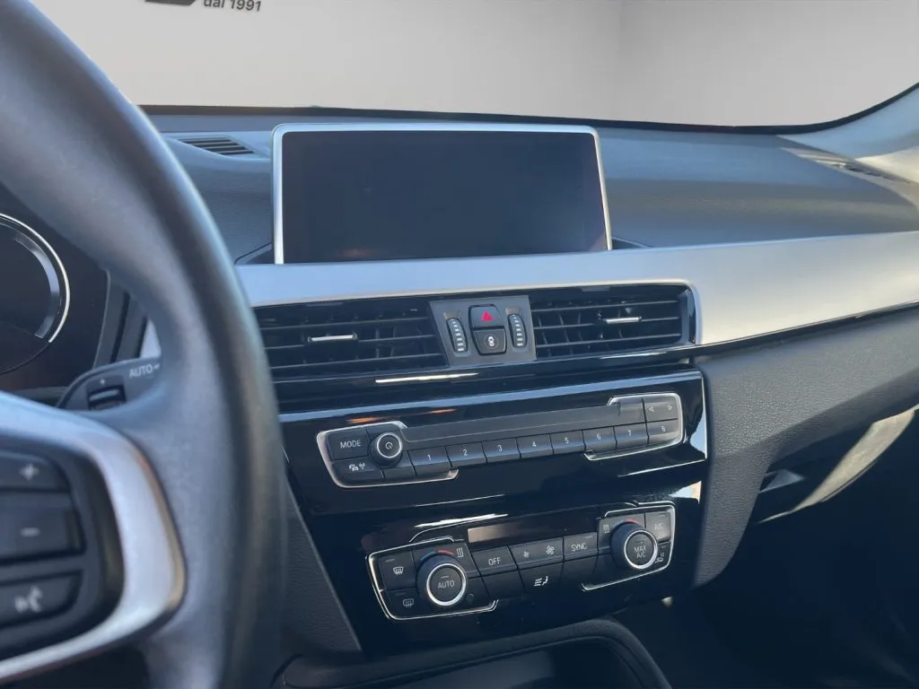 BMW xDrive25e Advantage Auto 2022 — foto 14