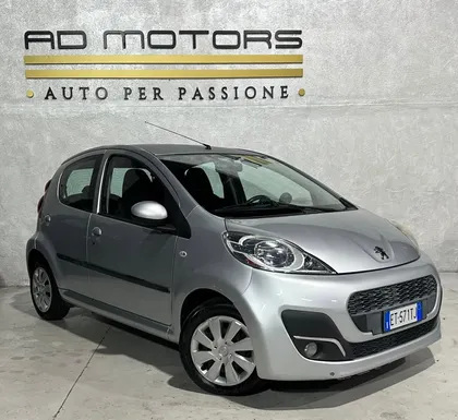 Peugeot 107 Km 40.000 VERI 5 Porte Neopatentati
