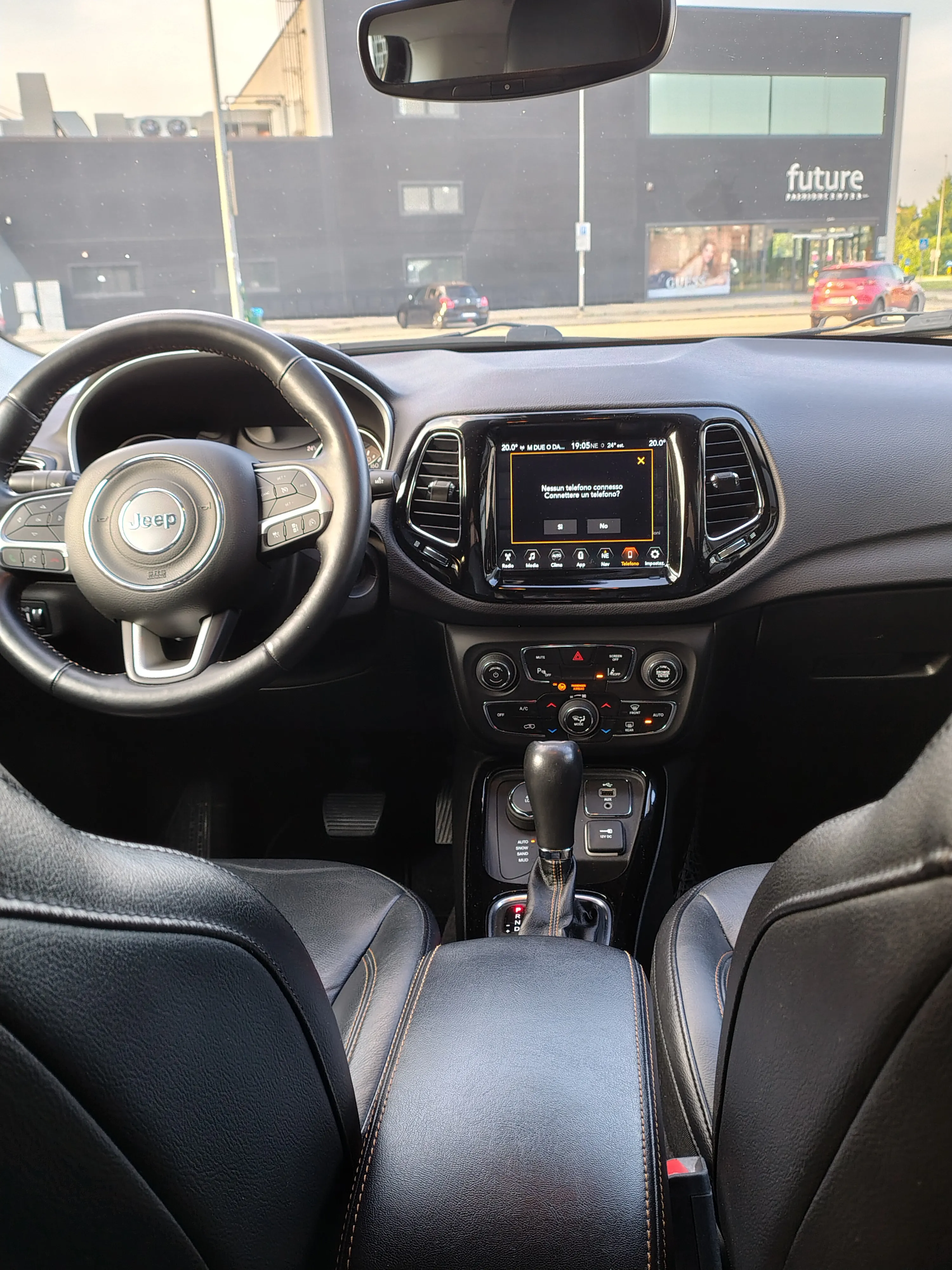 Jeep Compass 2.0 mjt Opening Edition 4wd 140cv auto 2017 — foto 18
