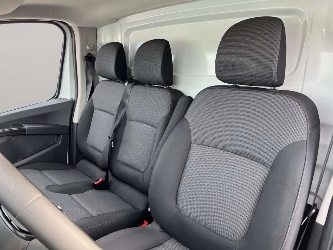 RENAULT Trafic 2.0 110 CV CARGO KM ZERO 2024 — foto 8