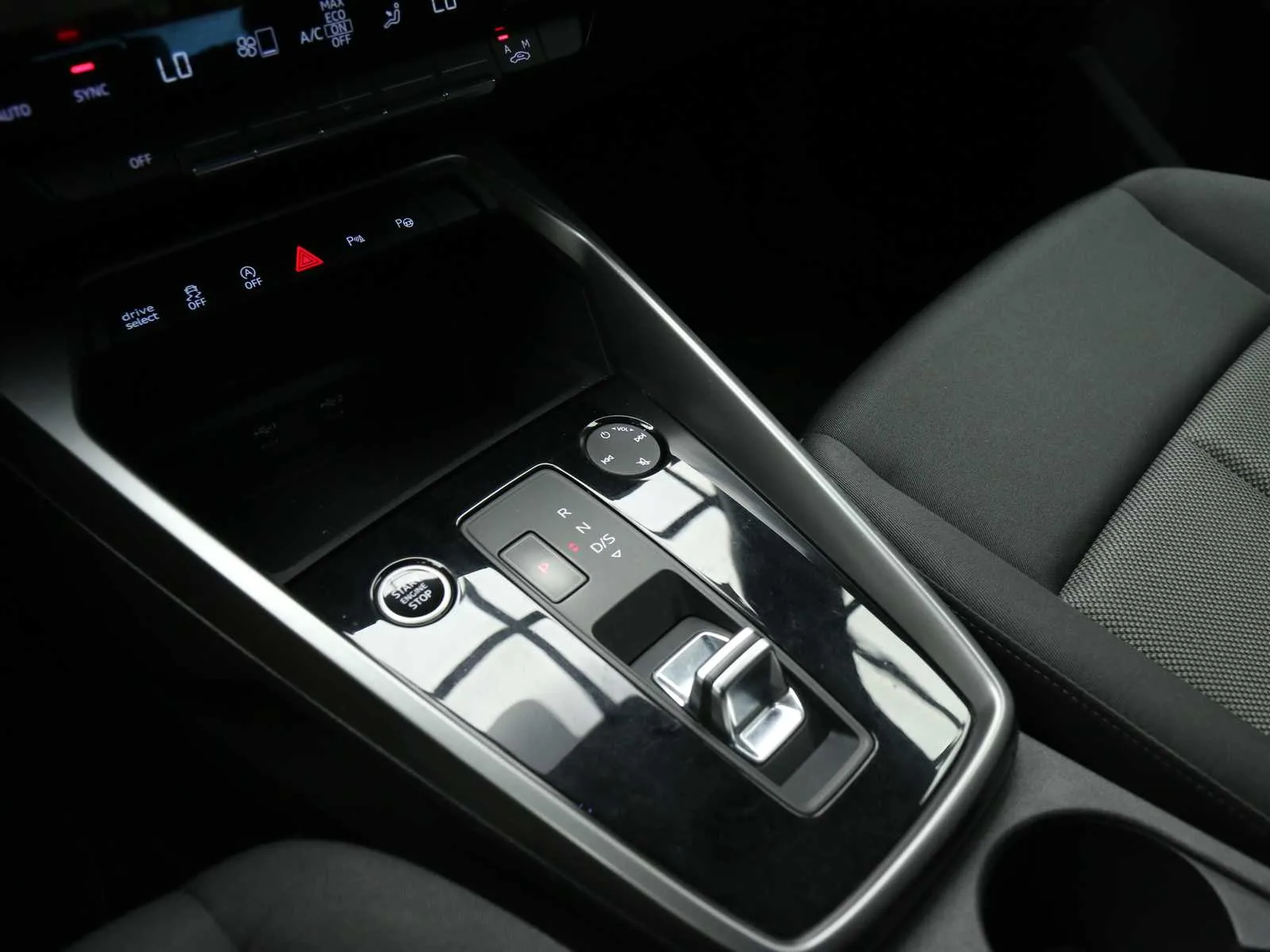 Audi A3 Sportback 30 2.0 tdi S line edition s-tronic 2023 — foto 27