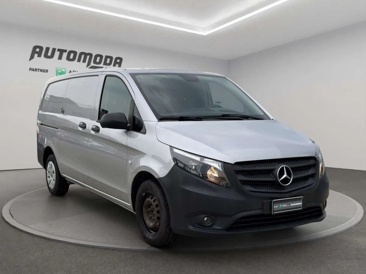 MERCEDES Vito 144CDI LONG 3 POSTI 2019 — foto 3