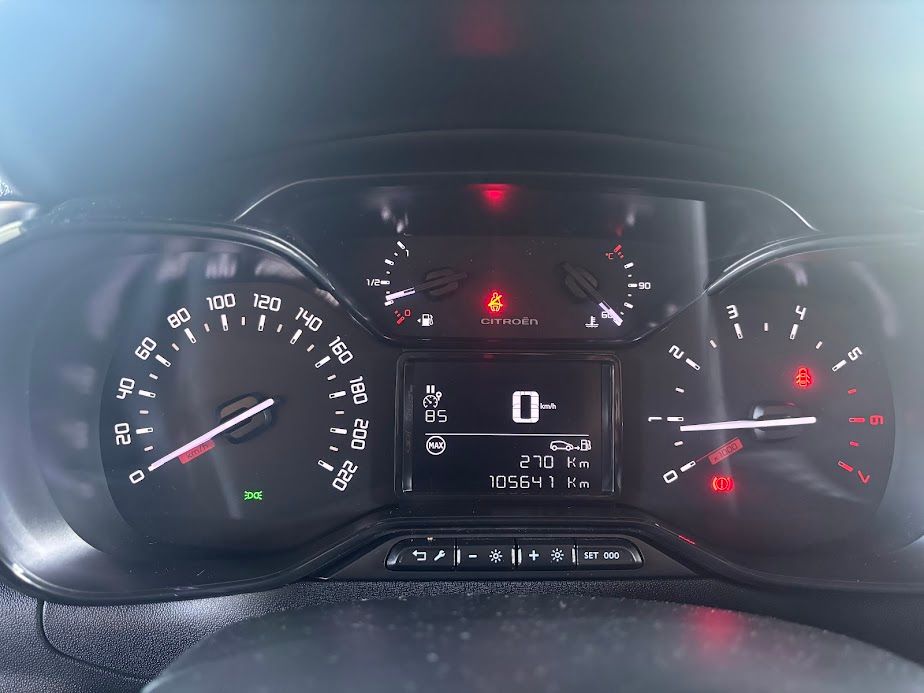Citroen C3 1.2 puretech Shine  83cv 2020 — foto 15