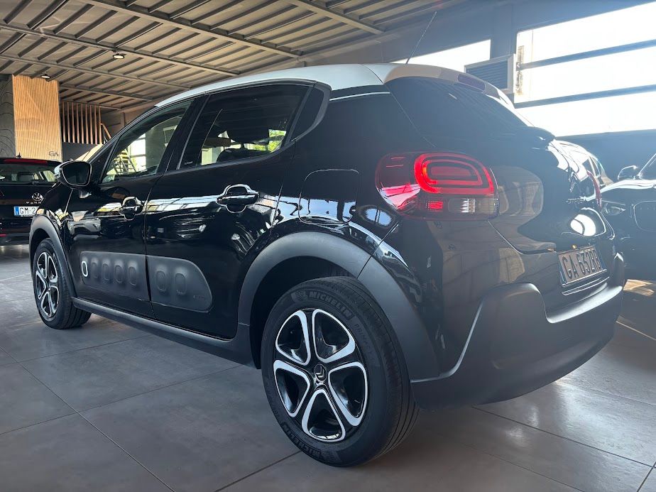 Citroen C3 1.2 puretech Shine  83cv 2020 — foto 2