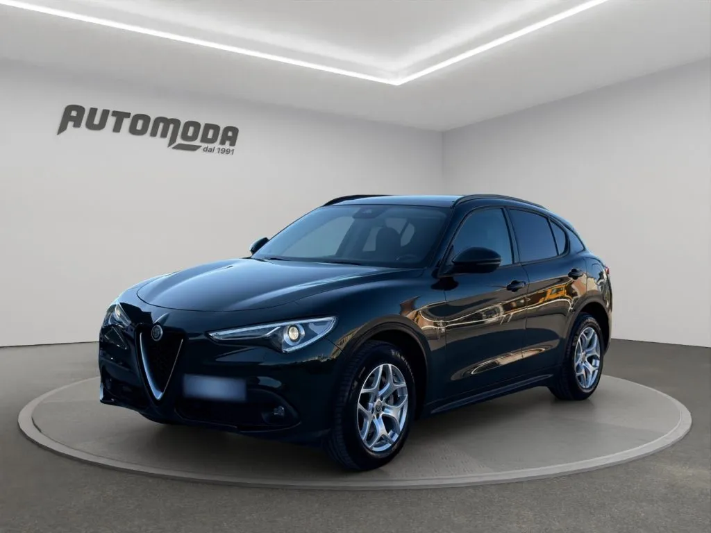 Alfa Romeo Stelvio 2.2 t Business Q4 190cv auto 2021 — foto 2