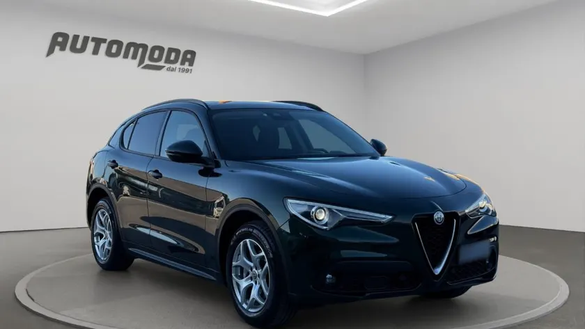 Alfa Romeo Stelvio 2.2 t Business Q4 190cv auto 2021