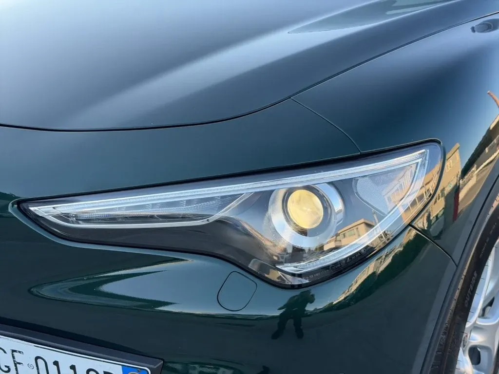 Alfa Romeo Stelvio 2.2 t Business Q4 190cv auto 2021 — foto 4