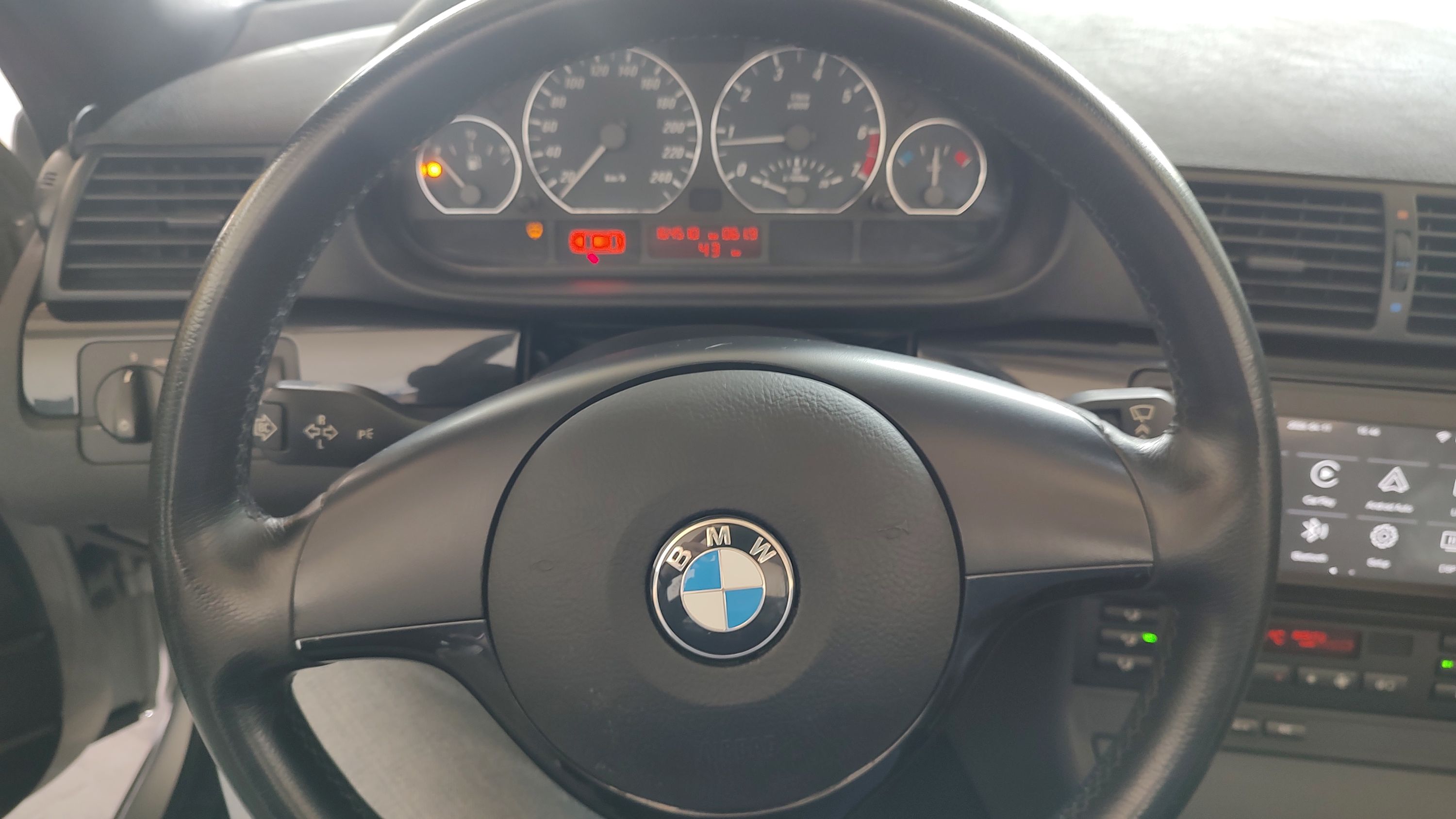 BMW 320ci Cabrio 170cv 2001 — foto 14