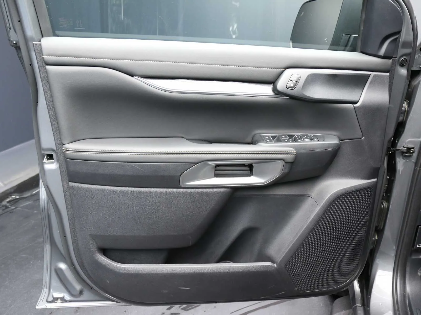 Ford Ranger 2.0 ecoblue doppia cabina Wildtrak awd 205cv auto 2026 — foto 2