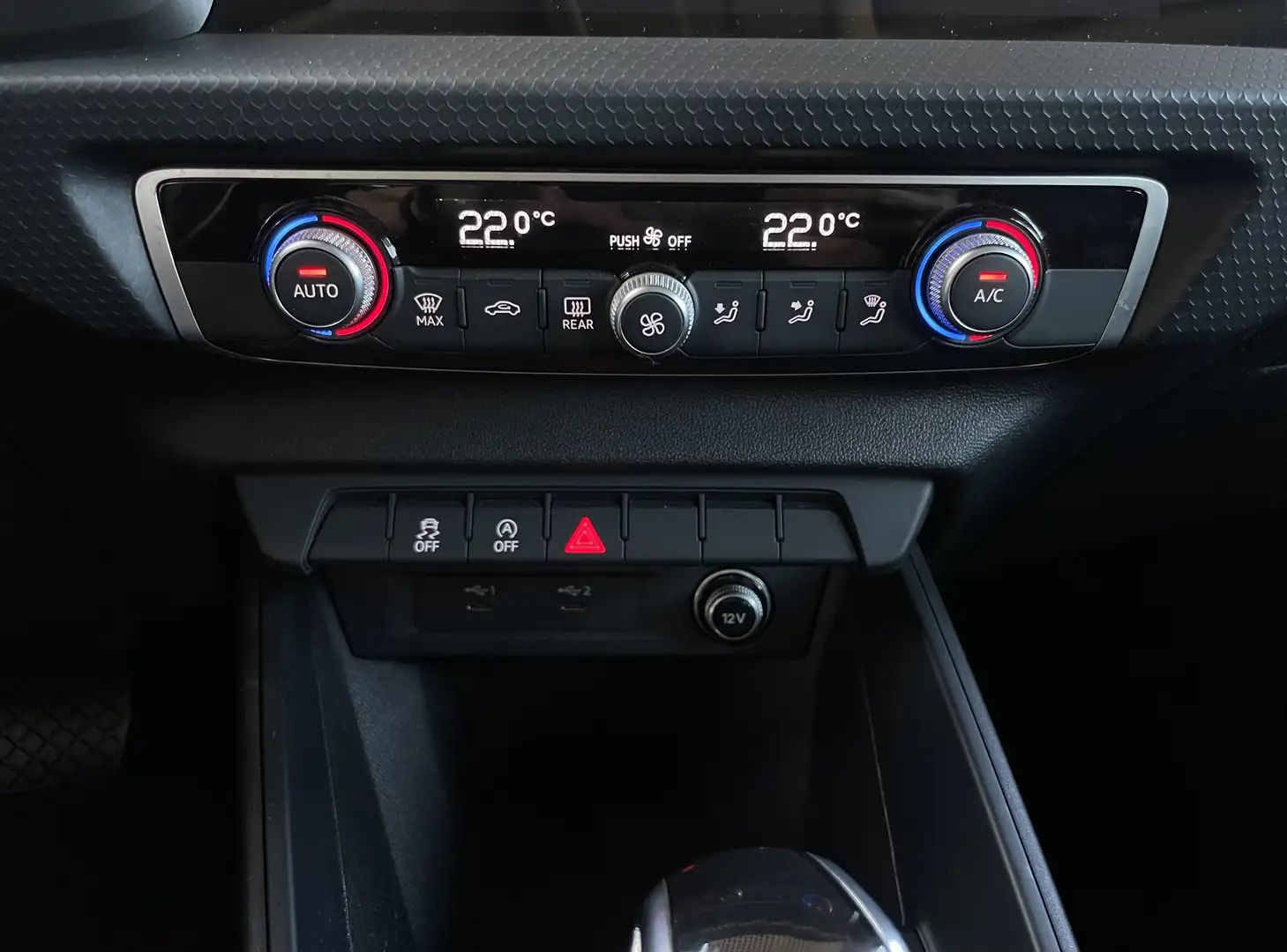 Audi A1 Sportback 30 1.0 tfsi Admired 110cv s-tronic 2020 — foto 13