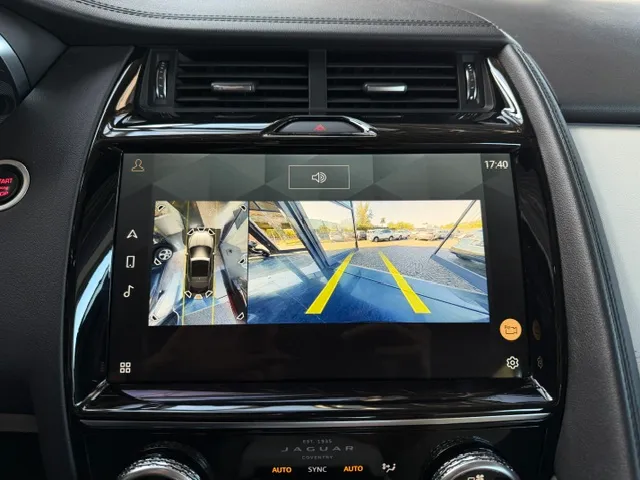 Jaguar E-Pace 2.0d i4 mhev S awd 163cv auto 2021 — foto 14