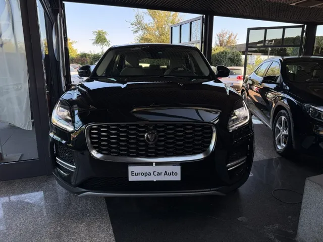 Jaguar E-Pace 2.0d i4 mhev S awd 163cv auto 2021 — foto 2