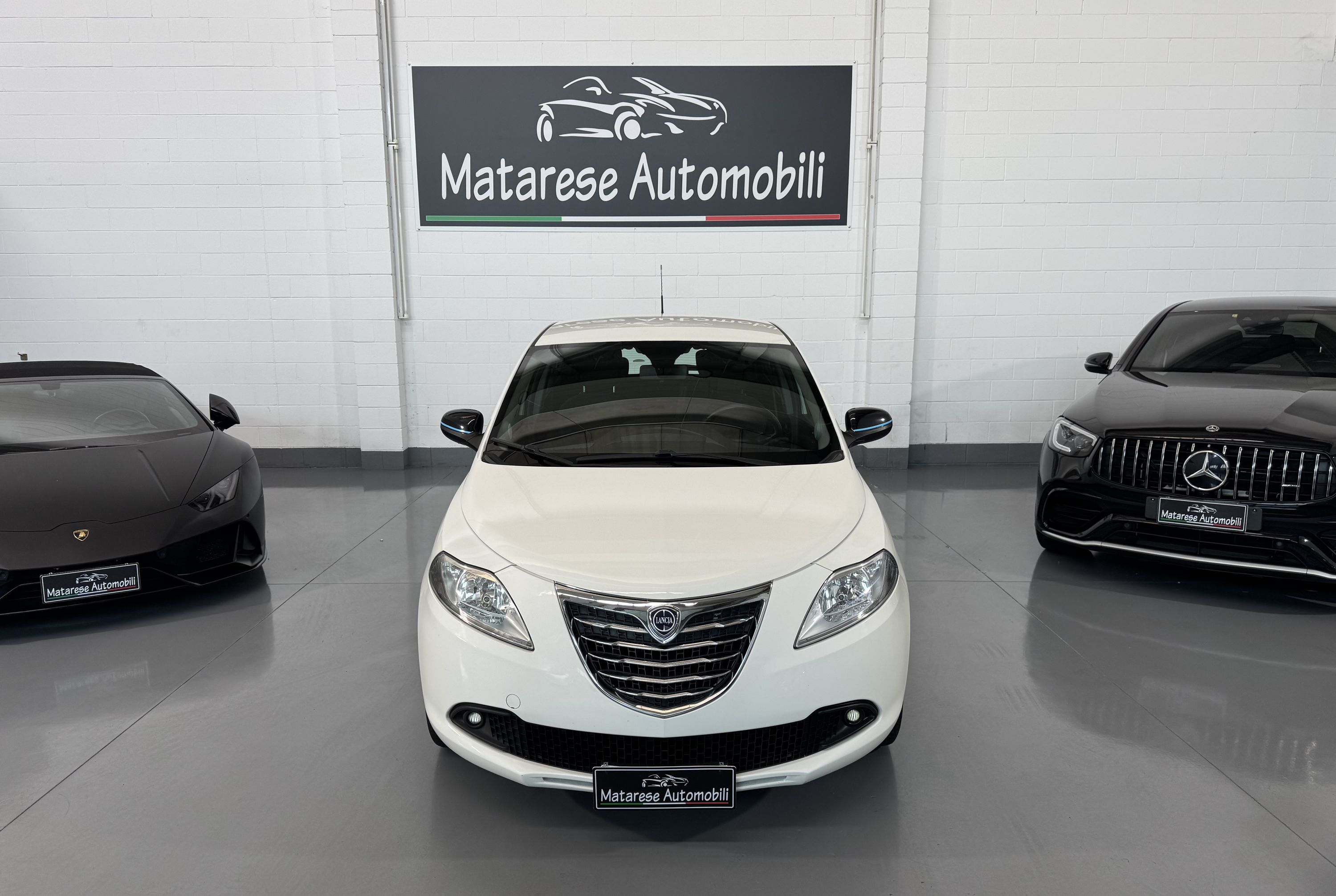 Lancia Ypsilon 1.2cc 69cv GPL OK Neopatentato Finanziabile 2014 — foto 2