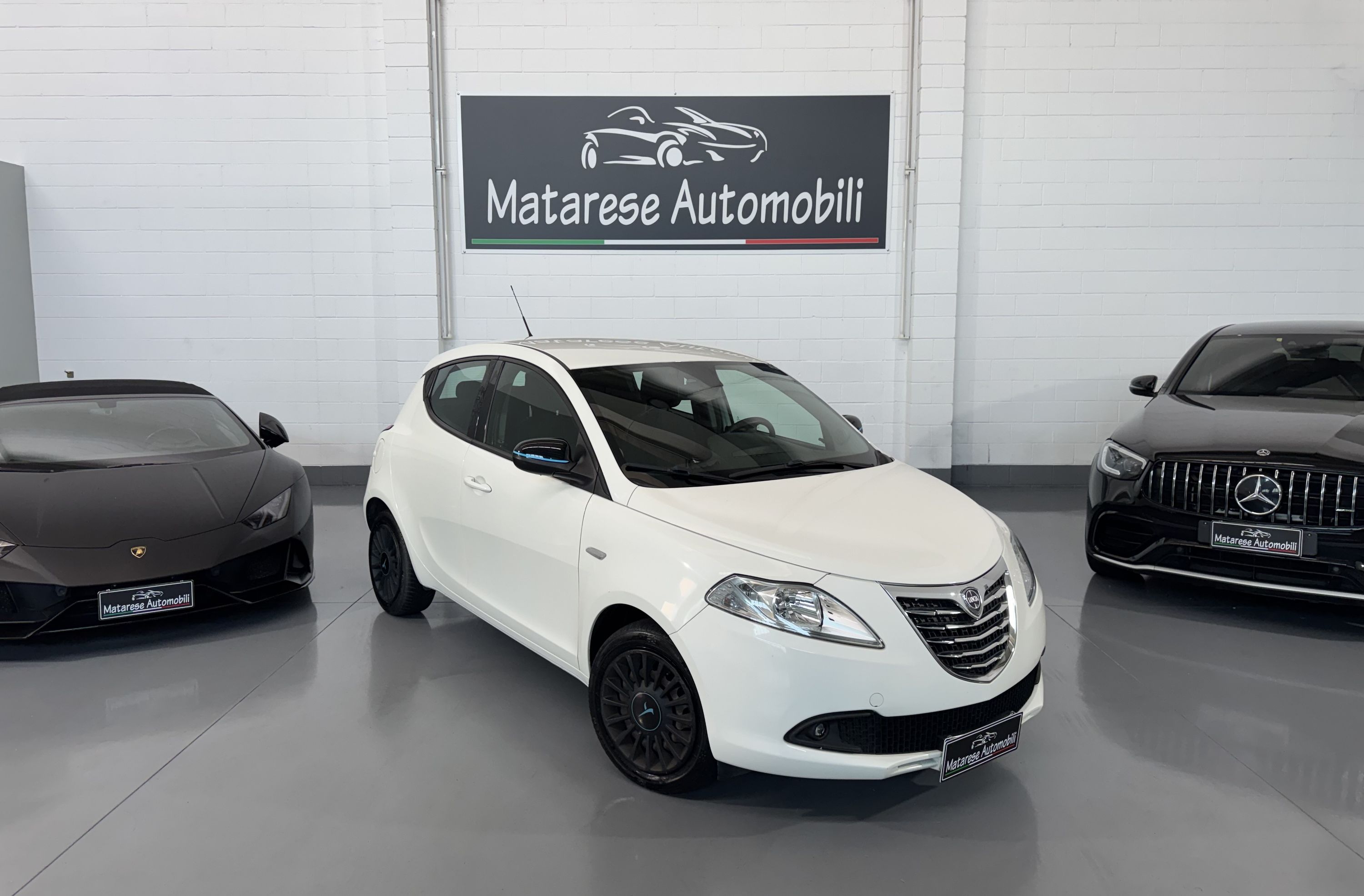Lancia Ypsilon 1.2cc 69cv GPL OK Neopatentato Finanziabile 2014 — foto 4