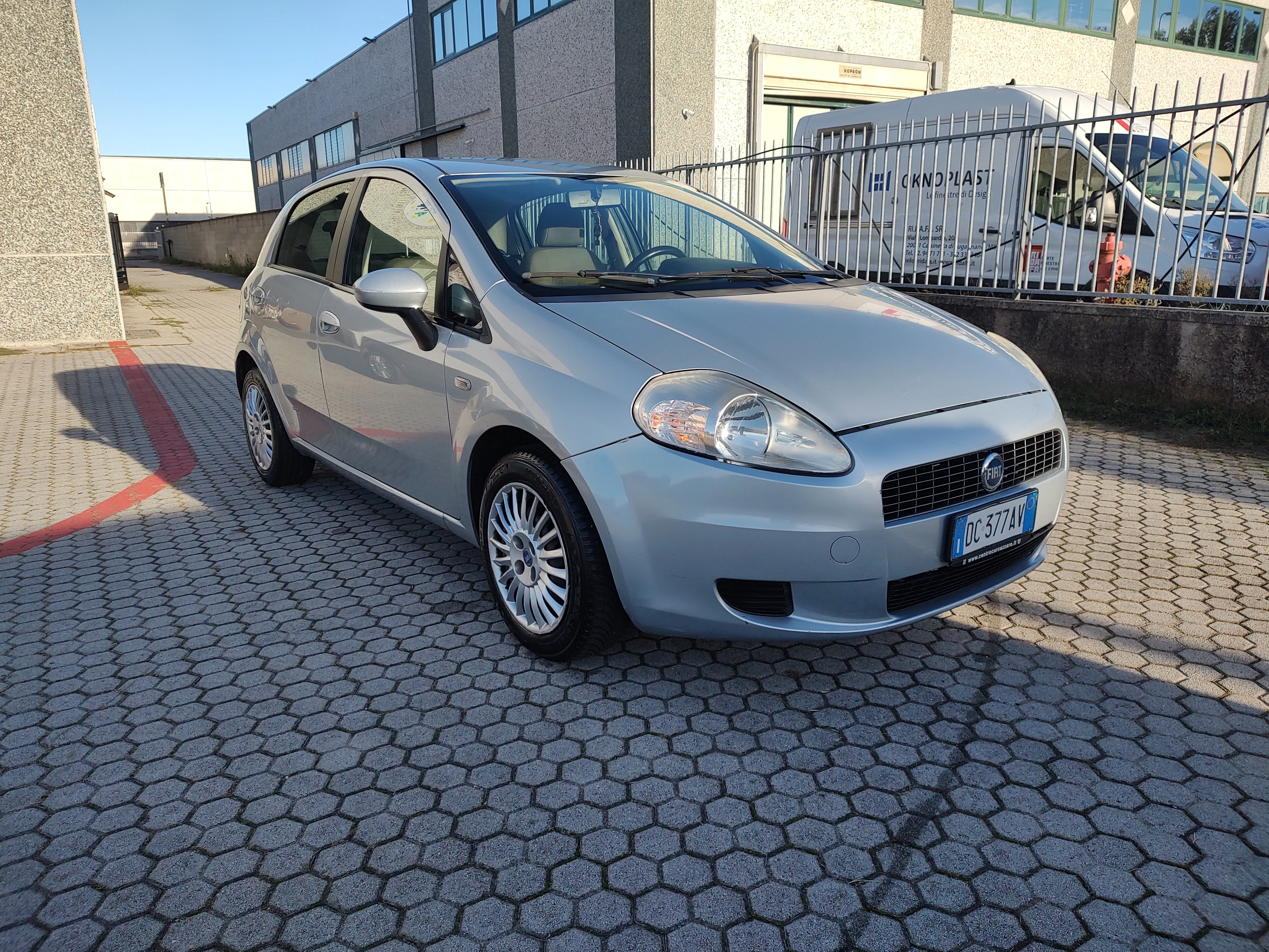 Fiat Grande Punto 5p 1.2 Dynamic 65cv 2006 — foto 7