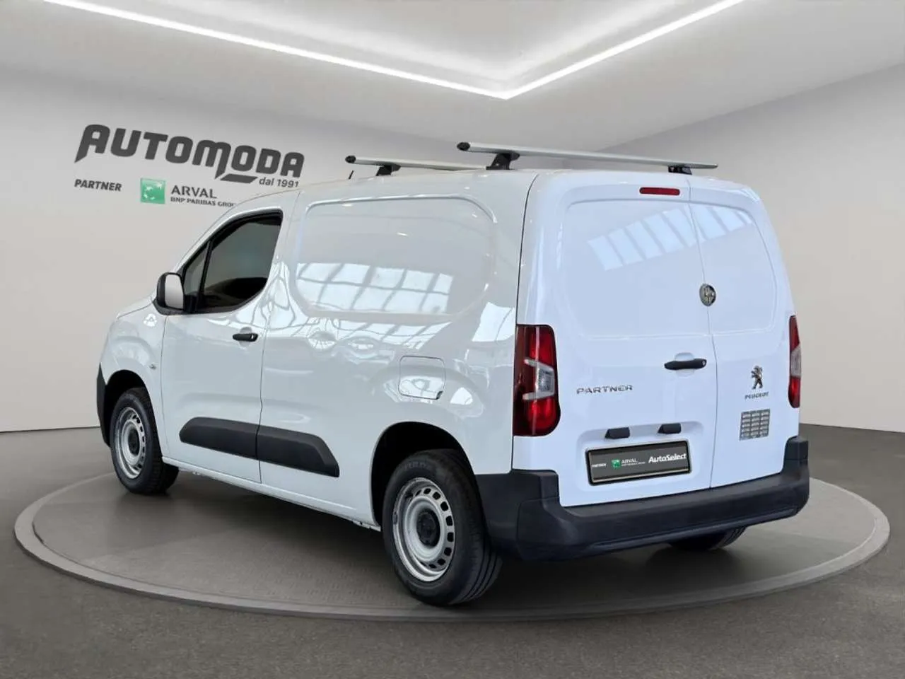 PEUGEOT Partner L1 100cv Allestito 3 posti 2021 — foto 6