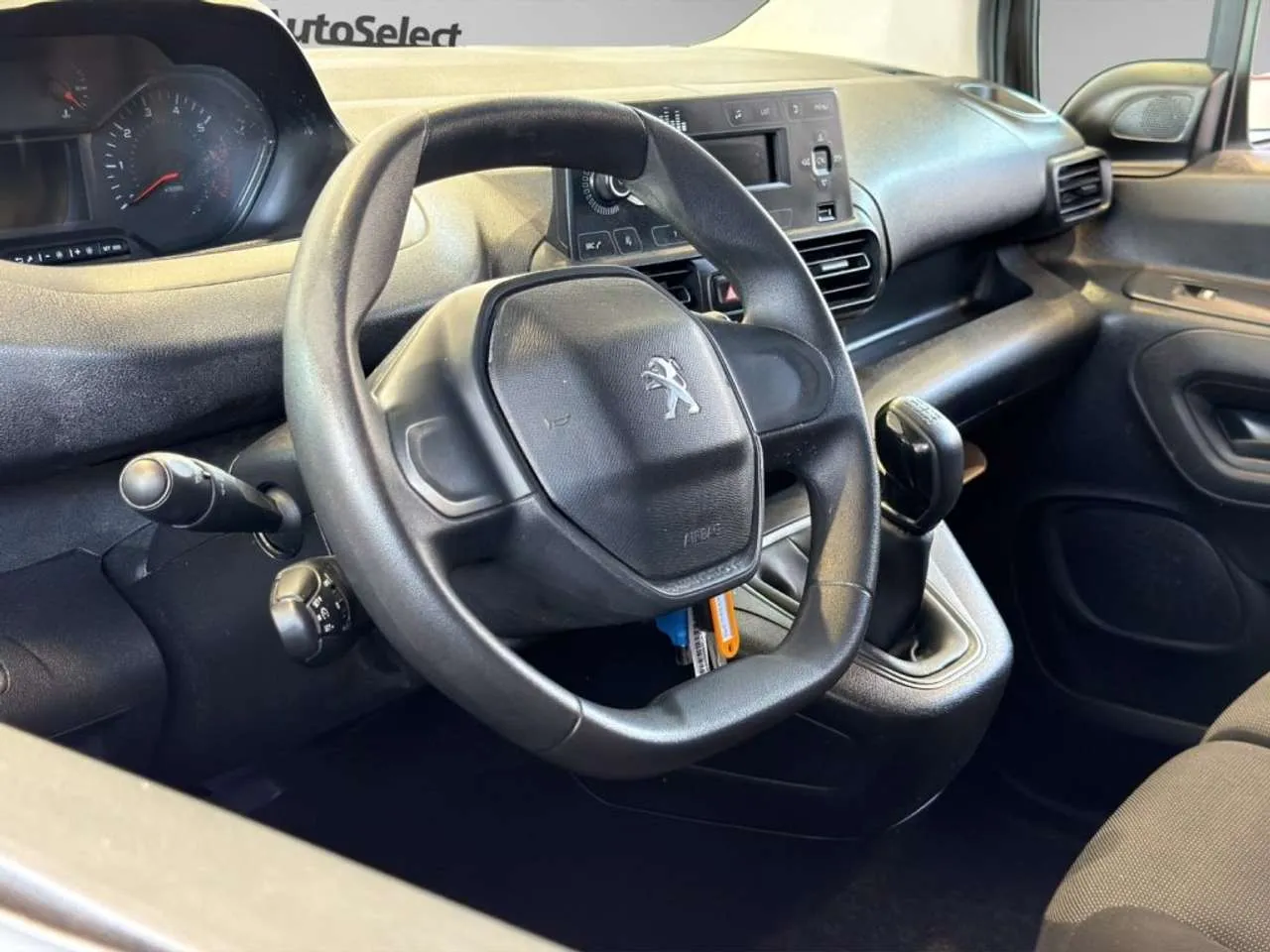PEUGEOT Partner L1 100cv Allestito 3 posti 2021 — foto 11