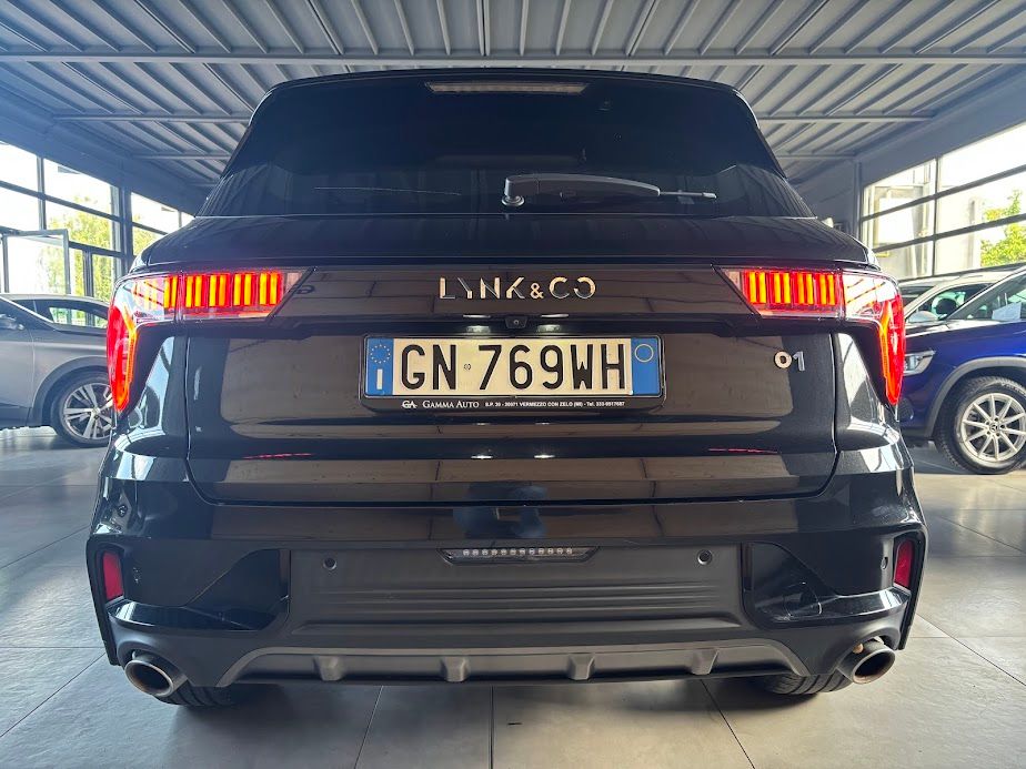 Lynk & Co 01 1.5 td phev auto + tetto apribile+camera 360° 2023 — foto 3