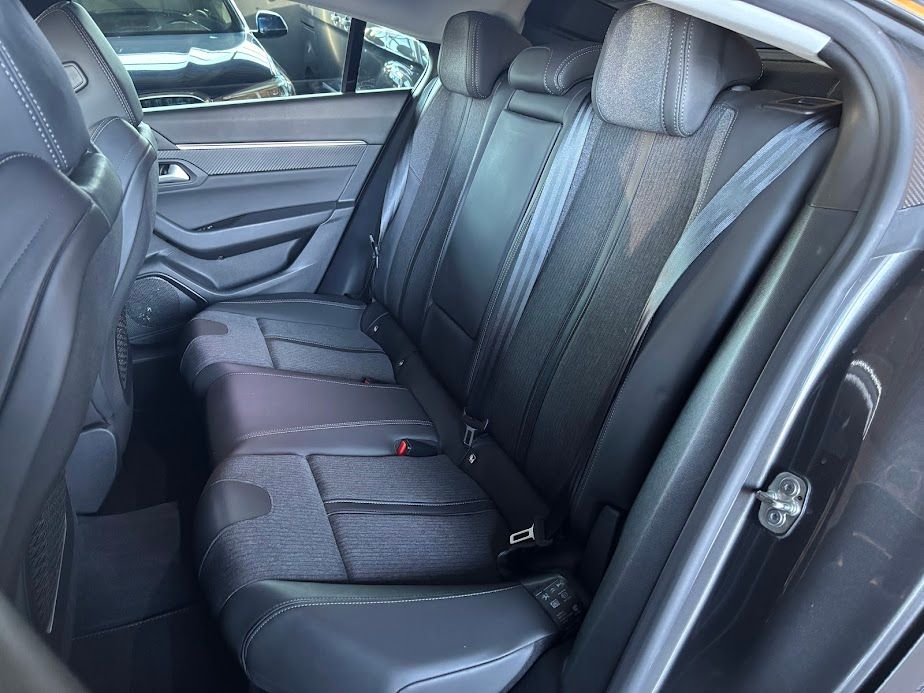 Peugeot 508  plugin hybrid  Allure 225cv e-eat8 2021 — foto 10