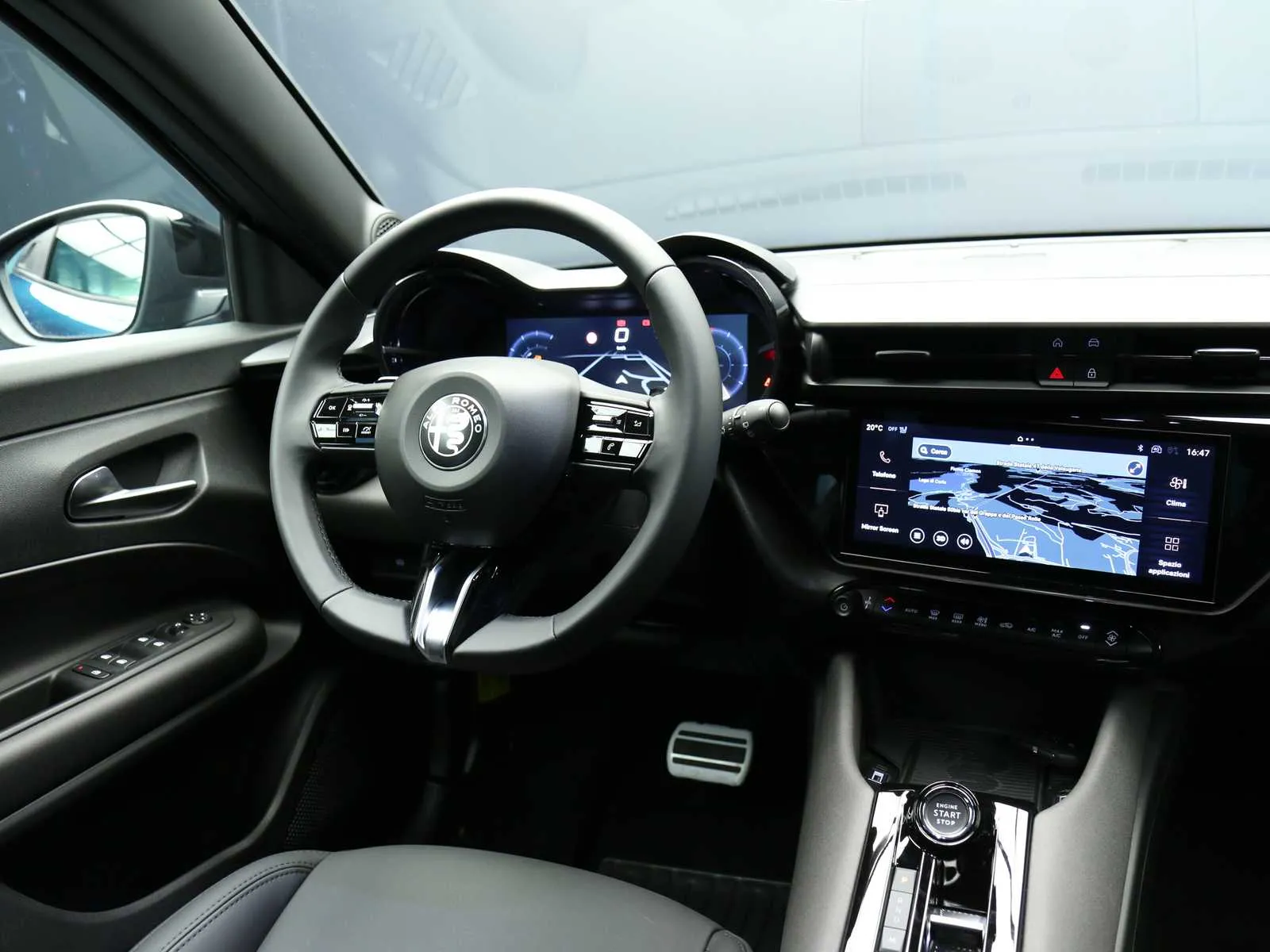 Alfa Romeo Junior 1.2 ibrida Q4 Sport Speciale 145cv edct6 2026 — foto 19
