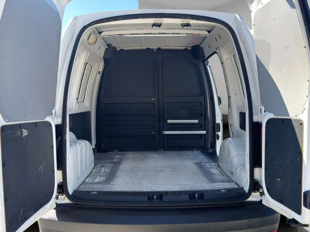 VOLKSWAGEN Caddy 2.0TDI 4MOTION 4X4 2020 — foto 15
