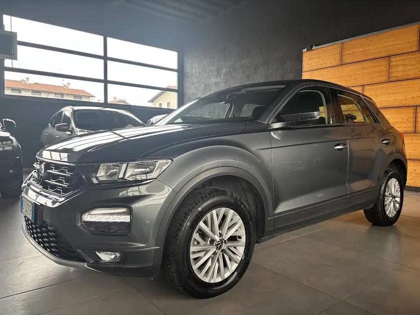 Volkswagen T-Roc 1.5 tsi Business