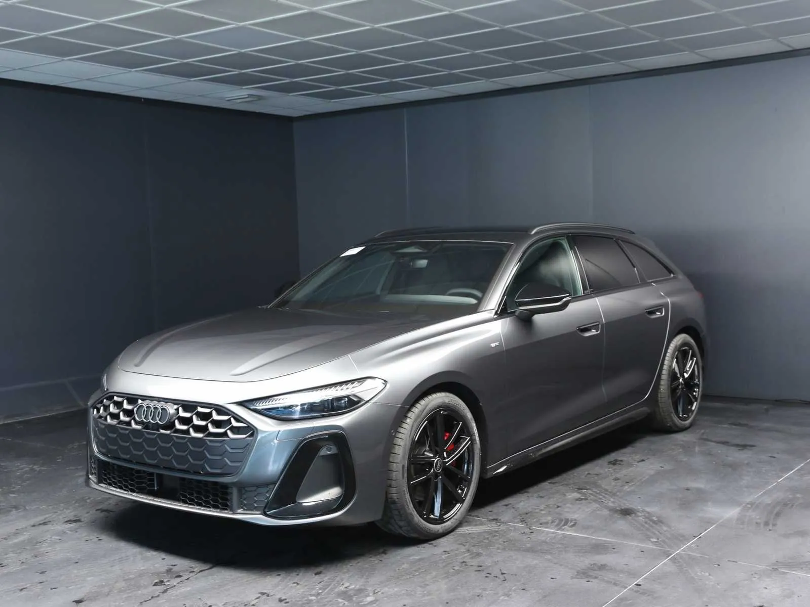 Audi A5 Avant 2.0 tdi mhev+ S line edition 204cv s-tronic