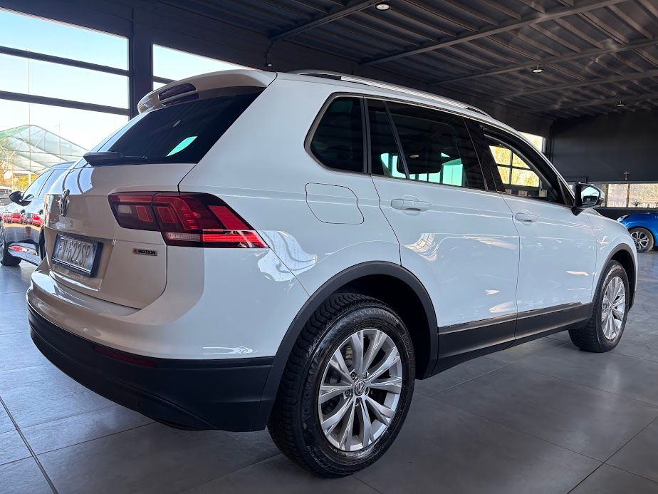 Volkswagen Tiguan 2.0 tdi scr 4motion 150cv dsg 2019 — foto 4
