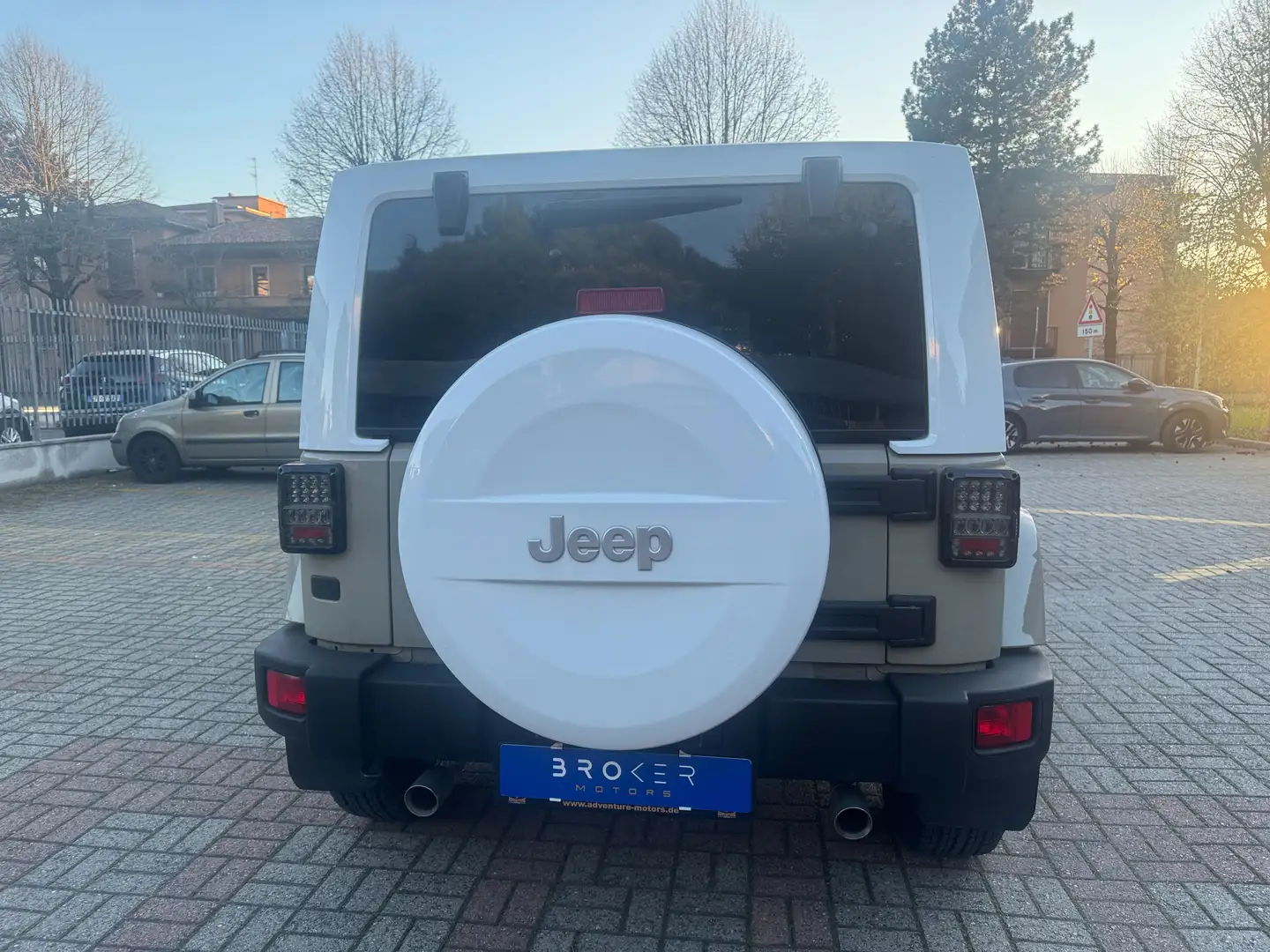 Jeep Wrangler Unlimited 3.6 V6  turbo Sport auto 2019 — foto 15