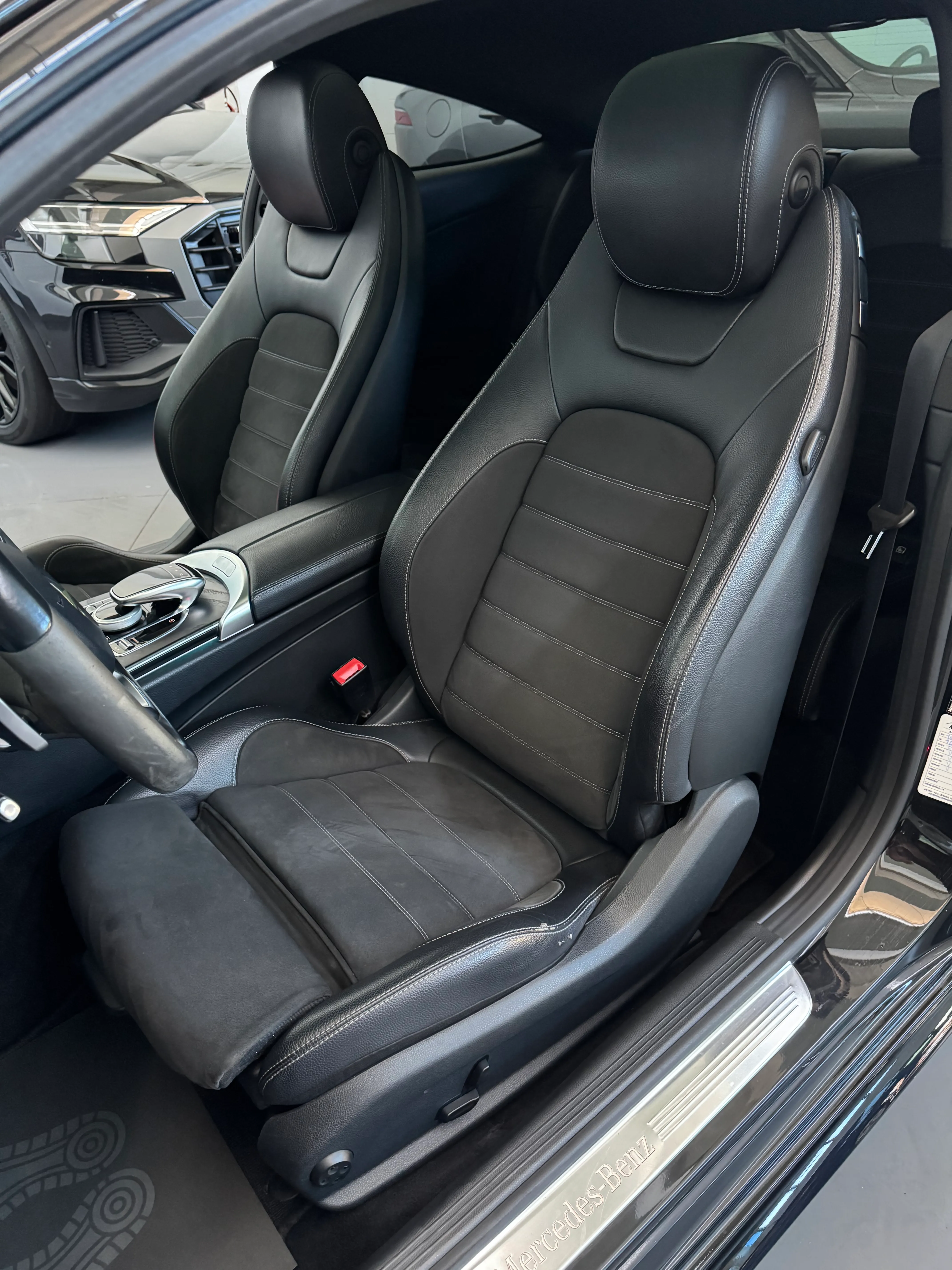 Mercedes Classe C Coupe 220 Premium Plus NIGHT EDITION 4Matic 2.2CC 170CV 2018 — foto 10